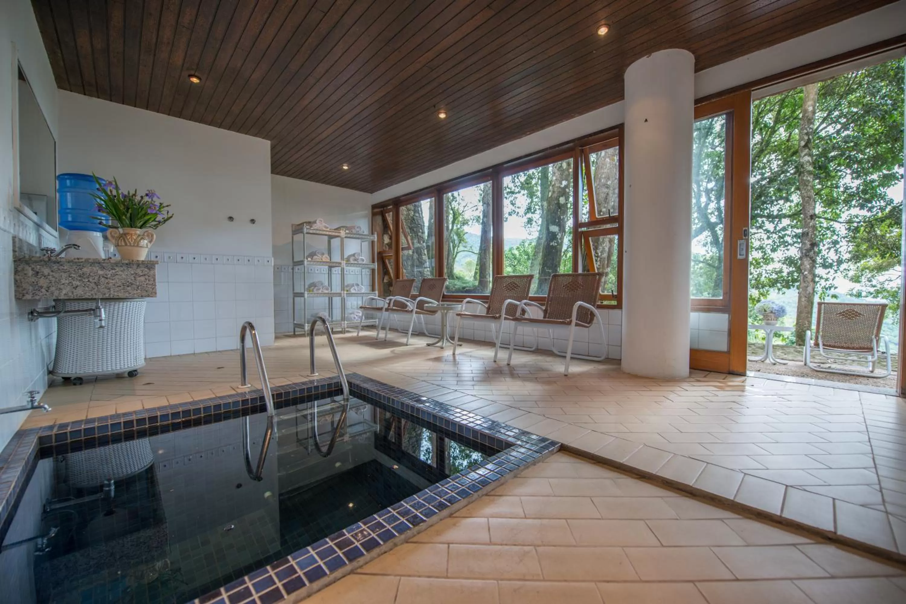 Steam room in Kuriuwa Hotel