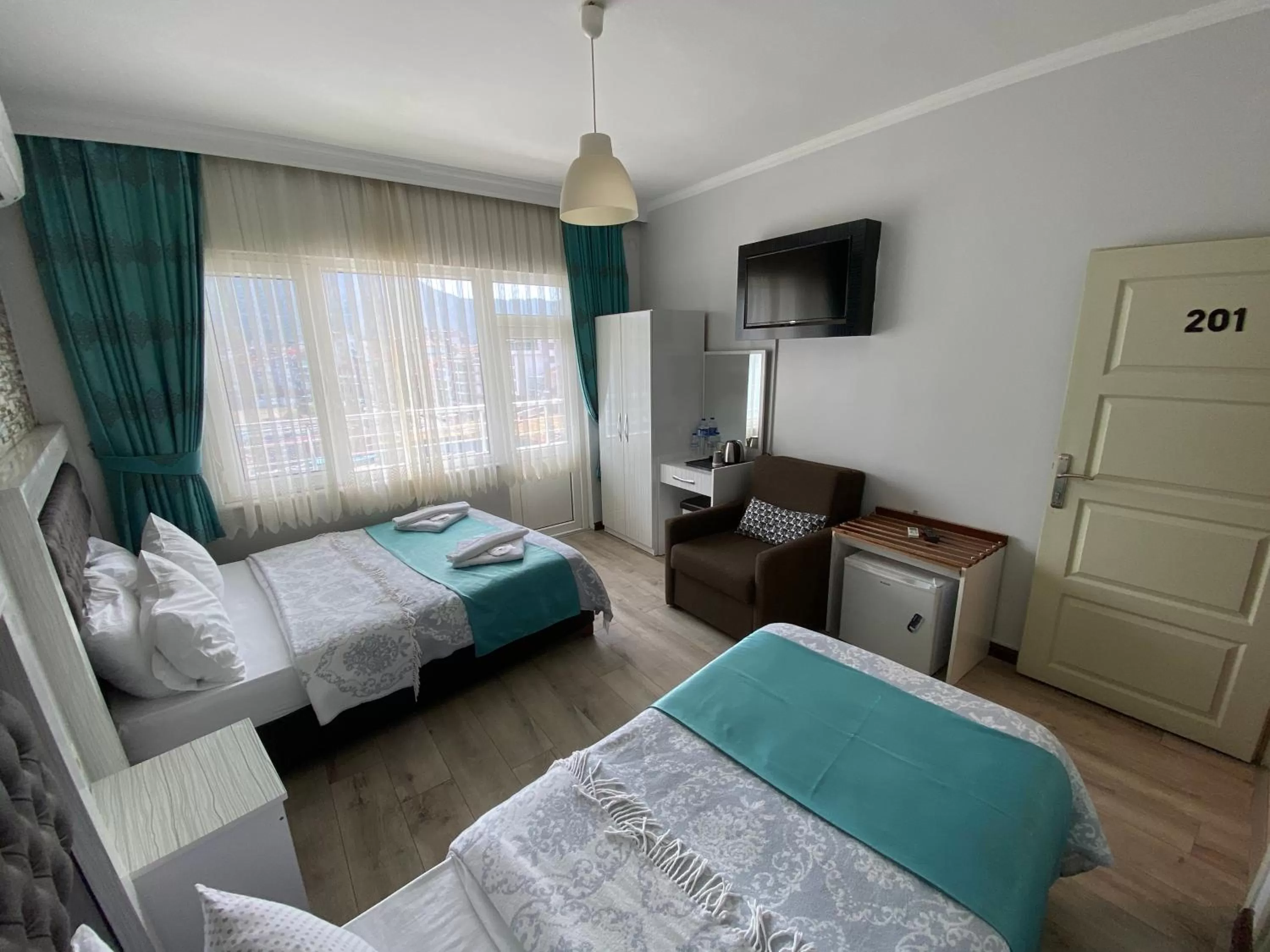 Photo of the whole room in AMASRA Marina Pansiyon