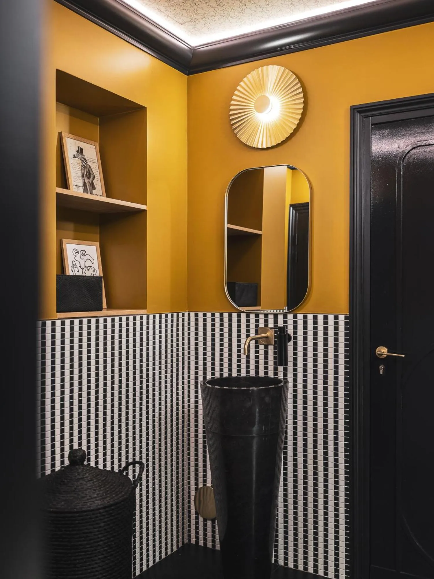 Bathroom in Dandy Hotel & Kitchen