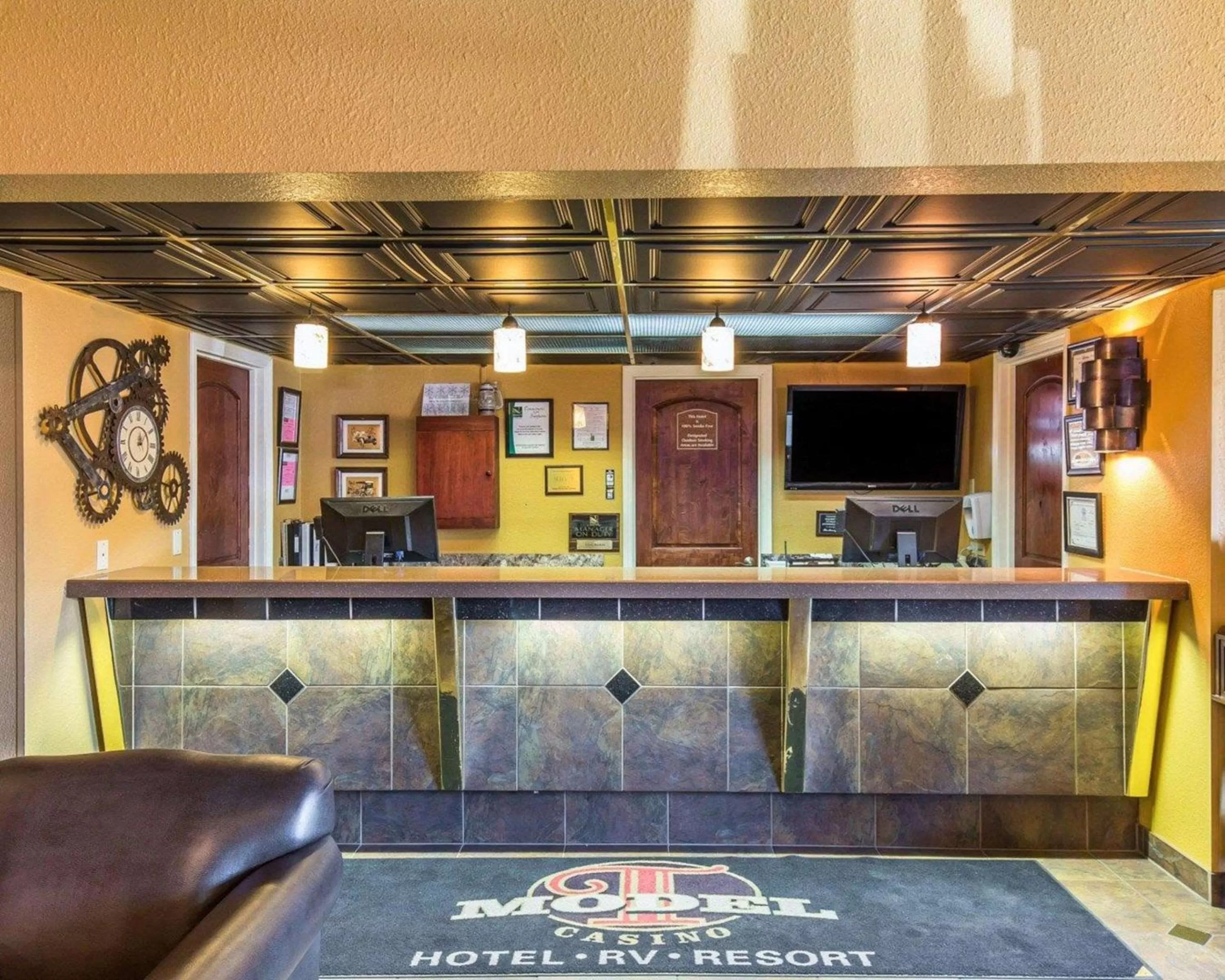 Lobby or reception in Quality Inn Winnemucca - Model T Casino