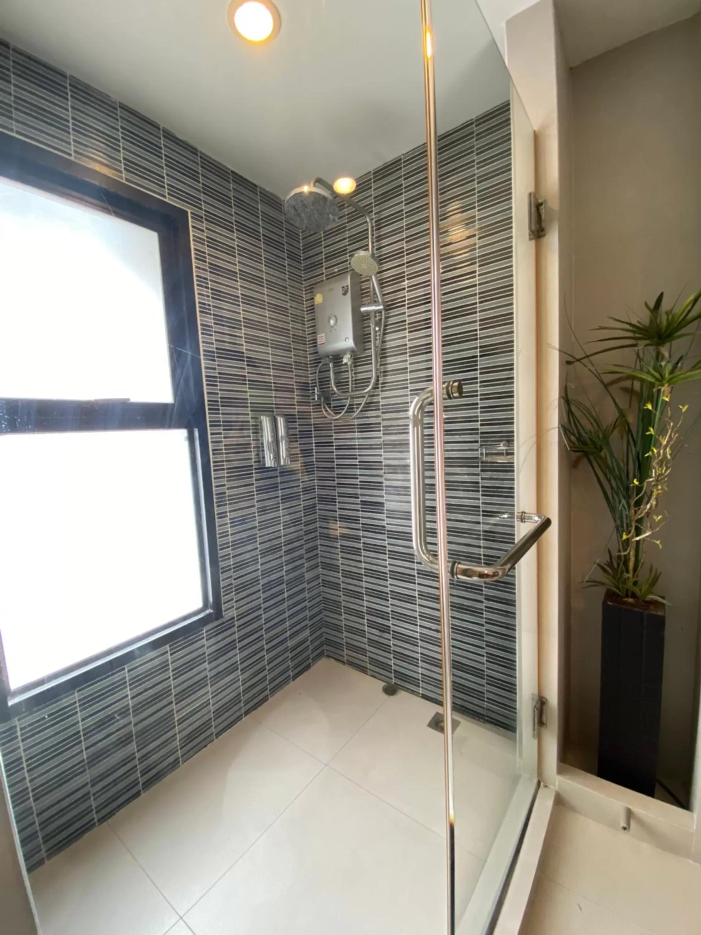 Shower in Le Vernissage by Goad Avadhess Hospitality