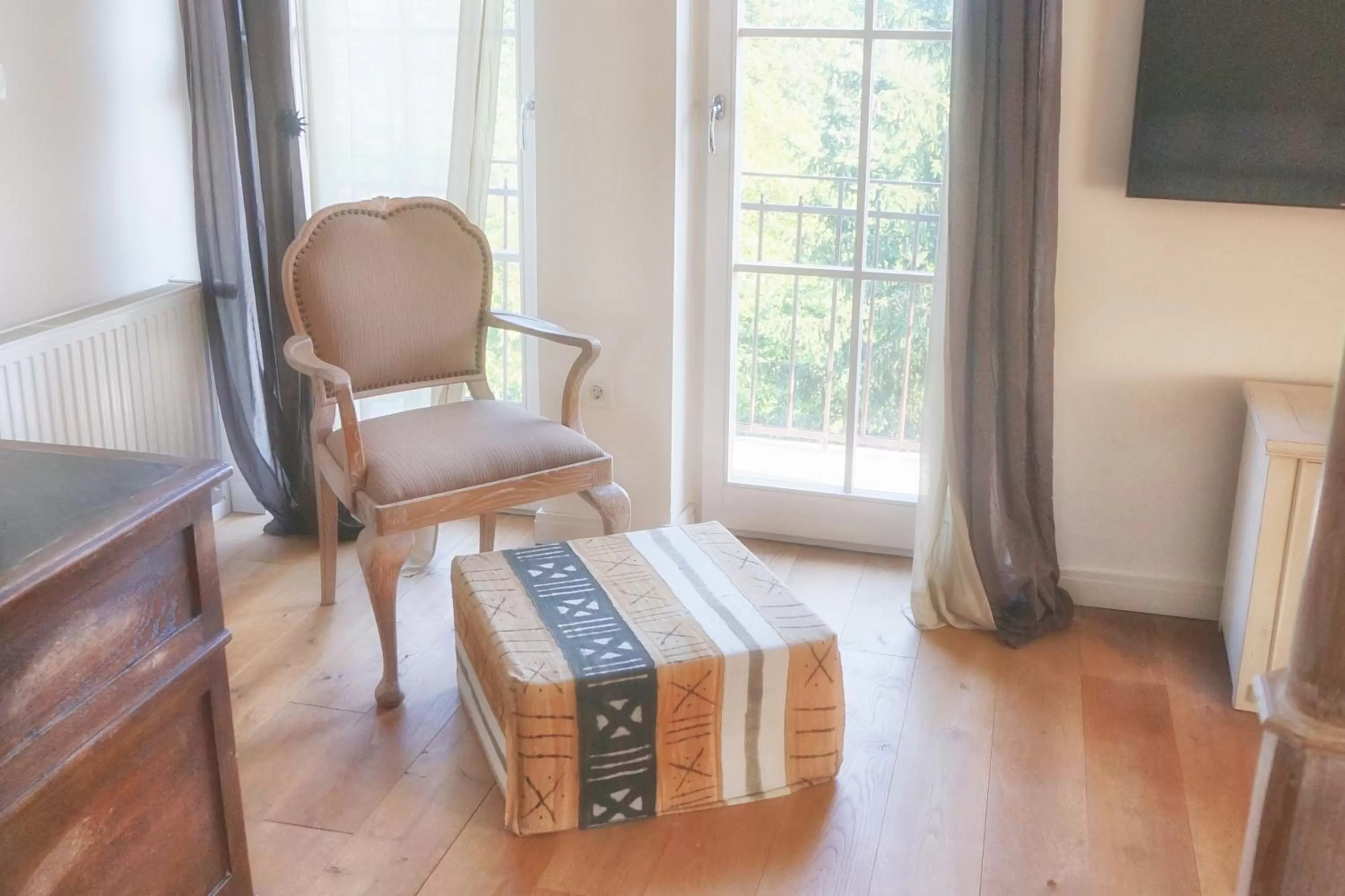 Bedroom in Embassy Row BnB