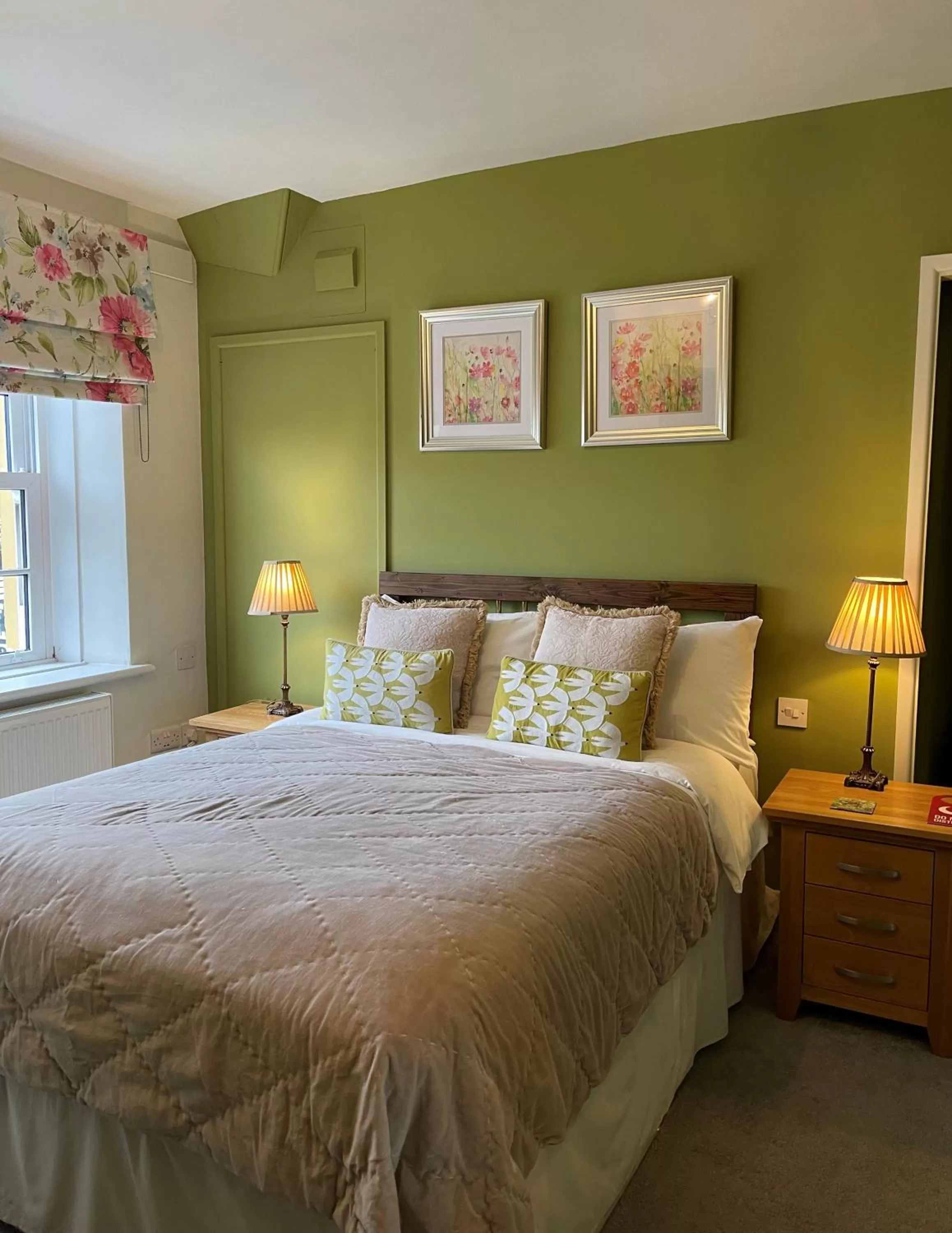 Bed in The Bell at Old Sodbury