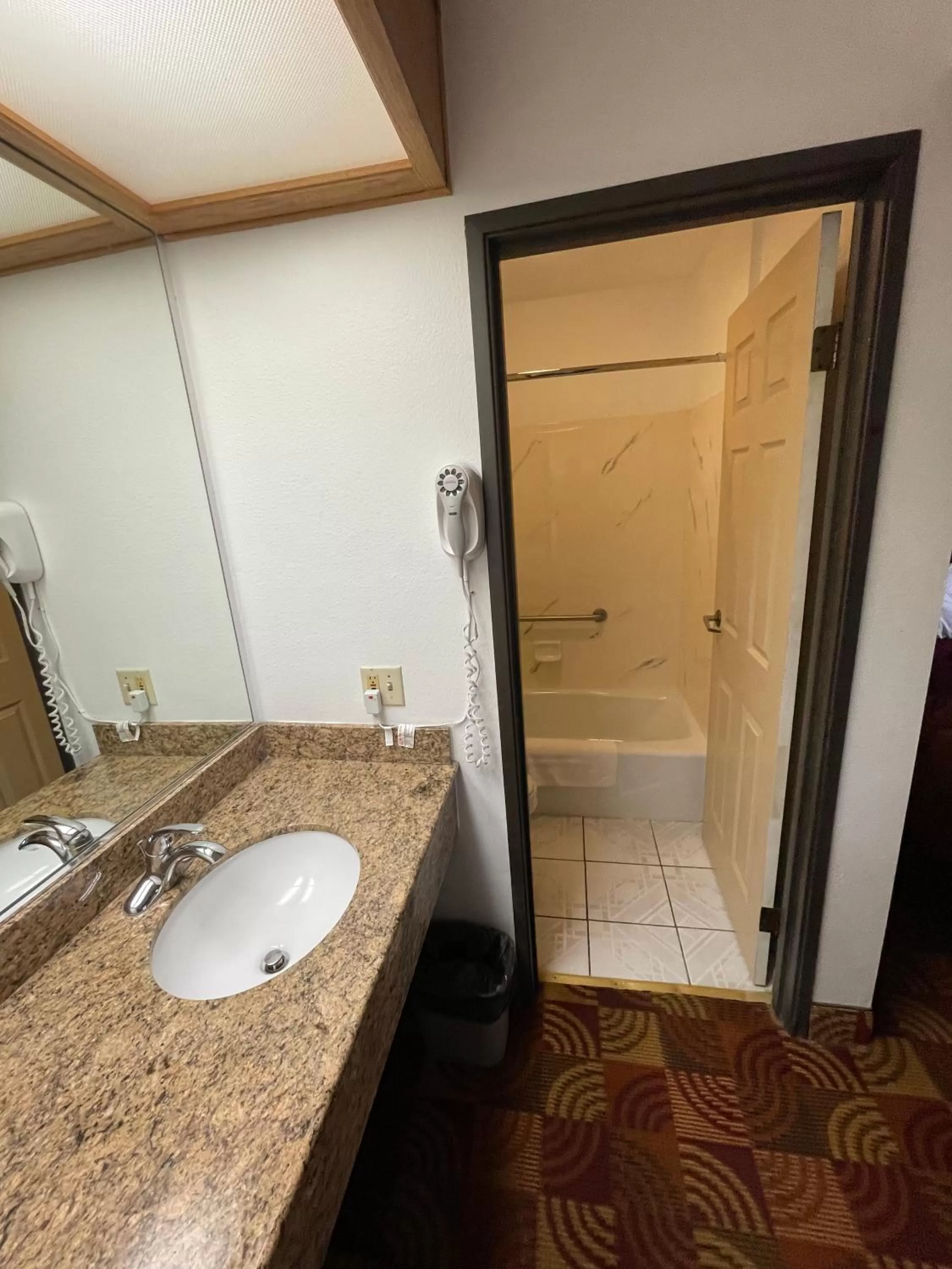 Bathroom in Chino Motel