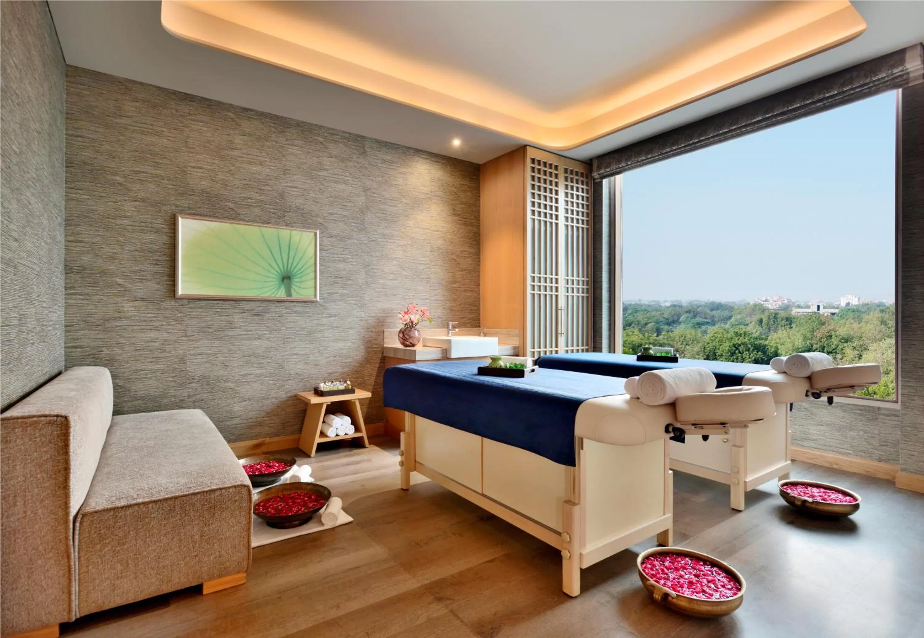 Massage, Bed in Radisson Noida