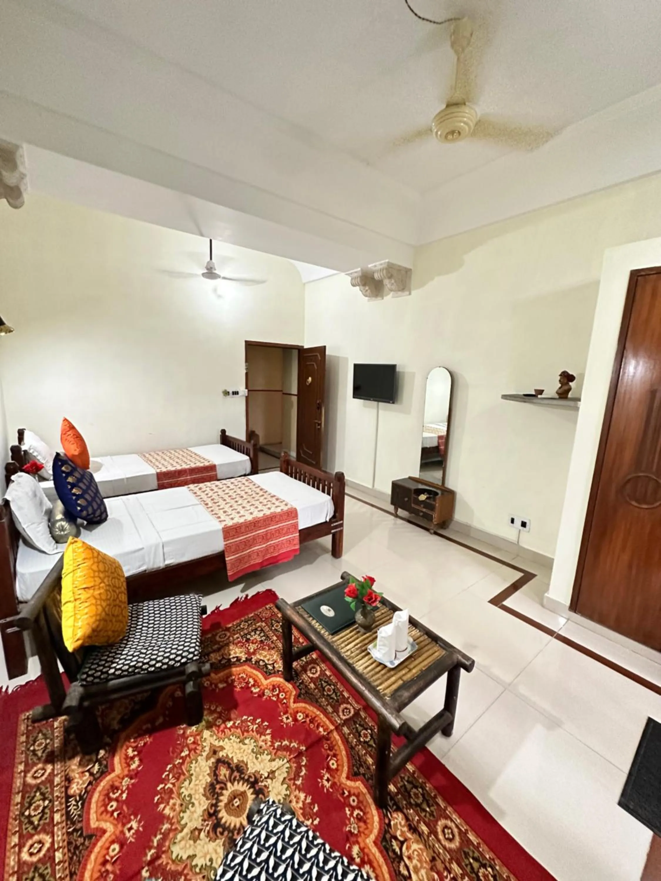 Bed in Rawla Mrignayani Palace