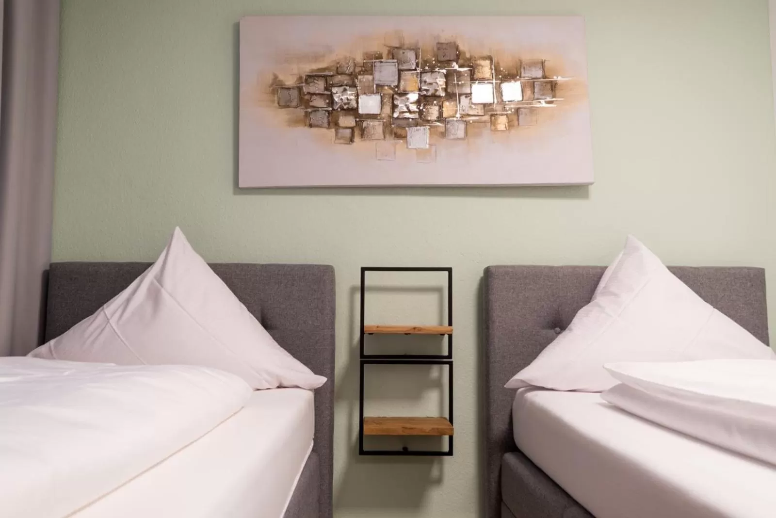 Bed in Altstadt Hotel Self Check-In