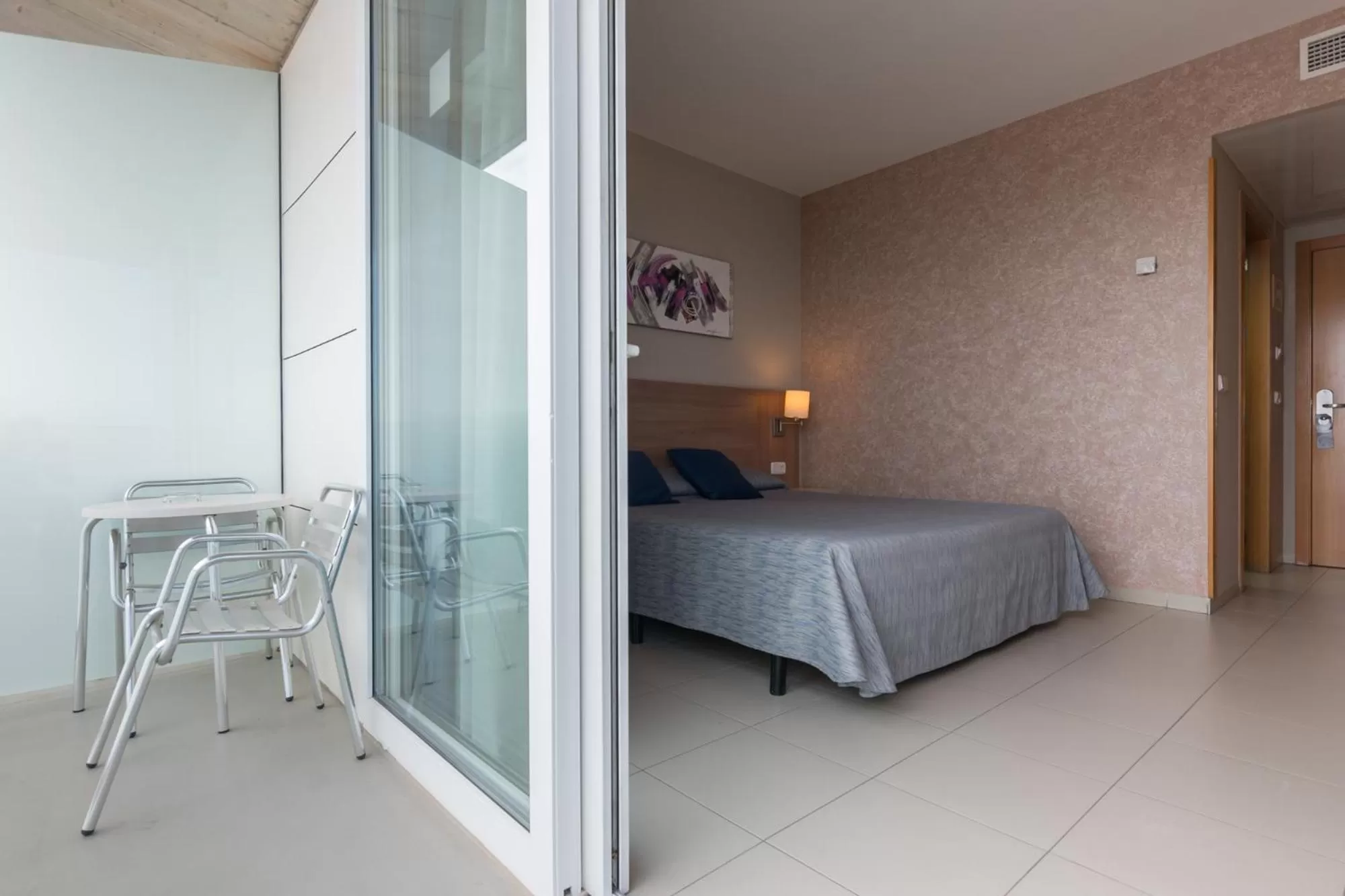 Bedroom, Bed in Hotel Lodomar Spa & Talasoterapia