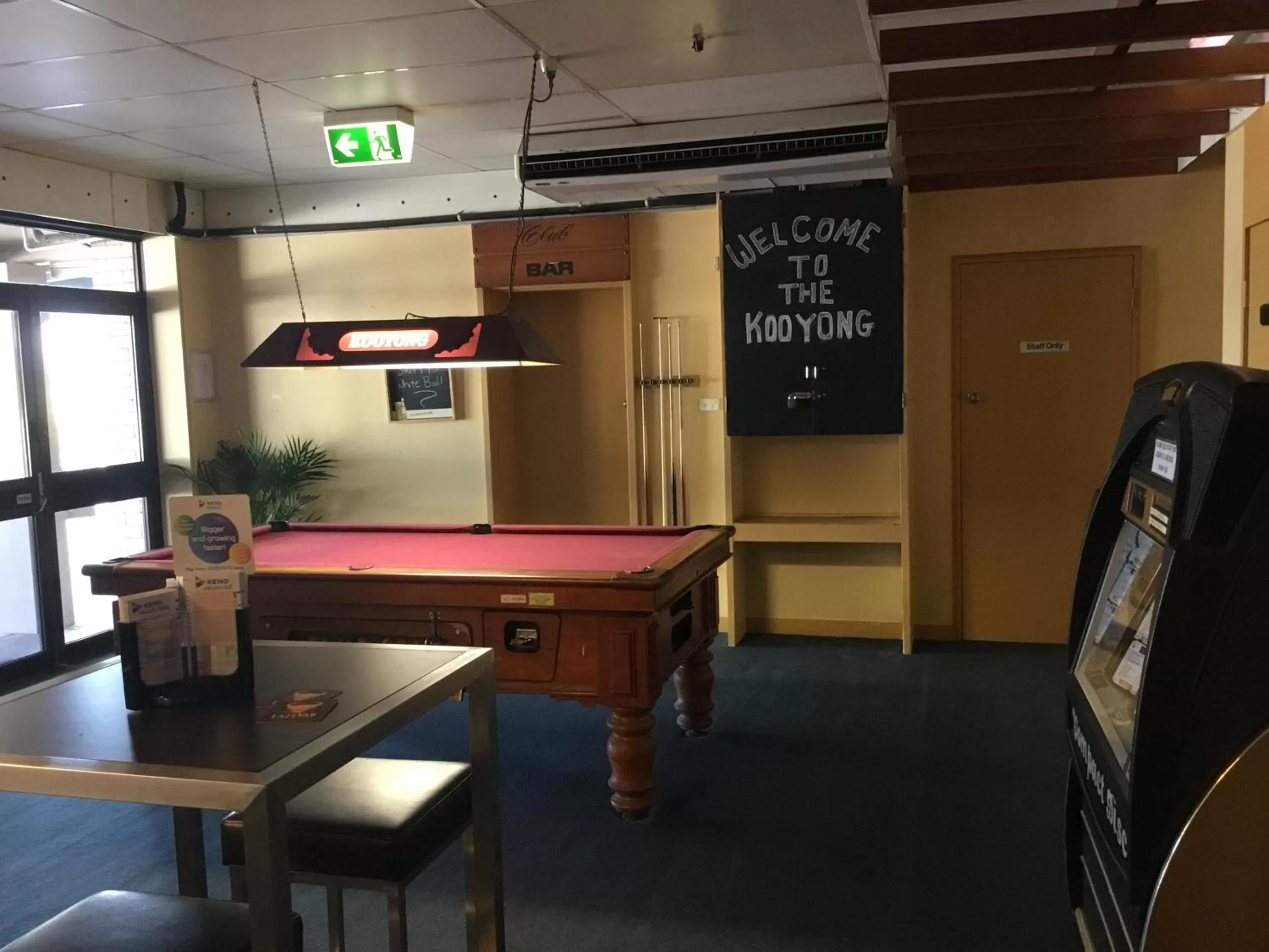 Billiard in Kooyong Hotel