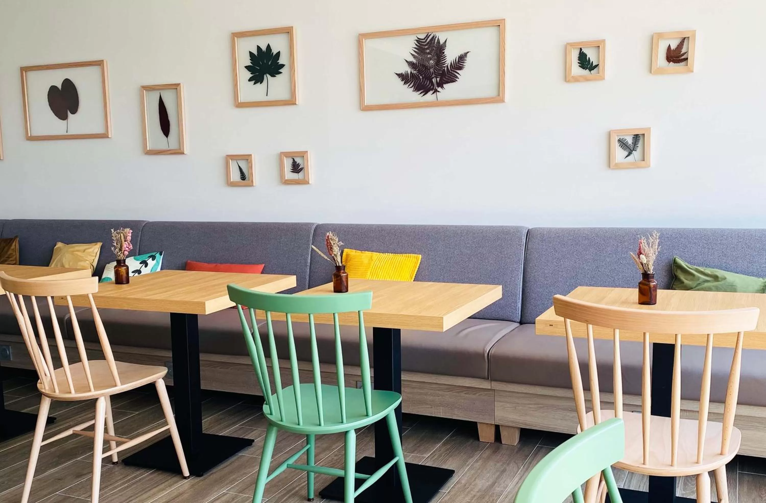 Food and drinks in Campanile Bollène A7