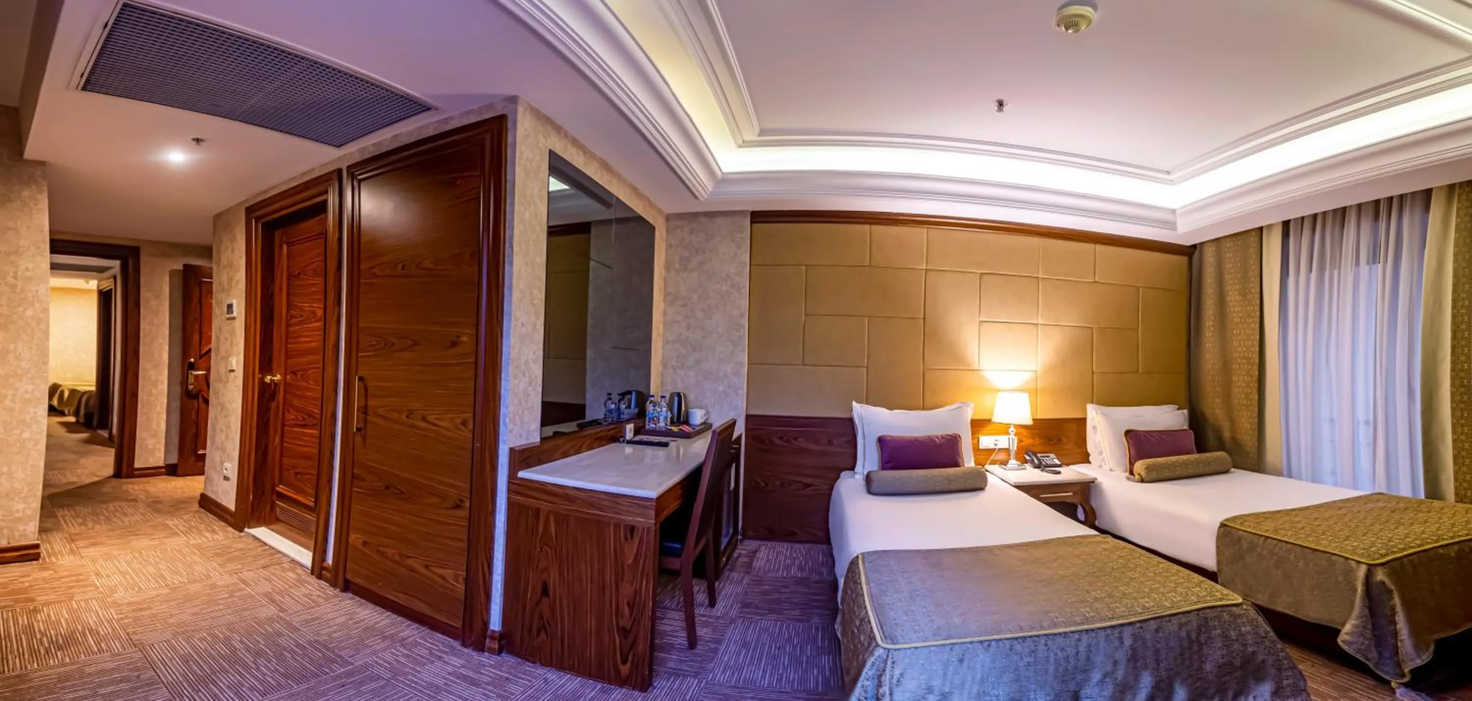 Photo of the whole room, Bed in Eurostar Old City Hotel & Spa