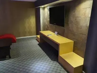 Queen Suite in Grandeur Hotel And Spa Queen Suite in Grandeur Hotel And Spa