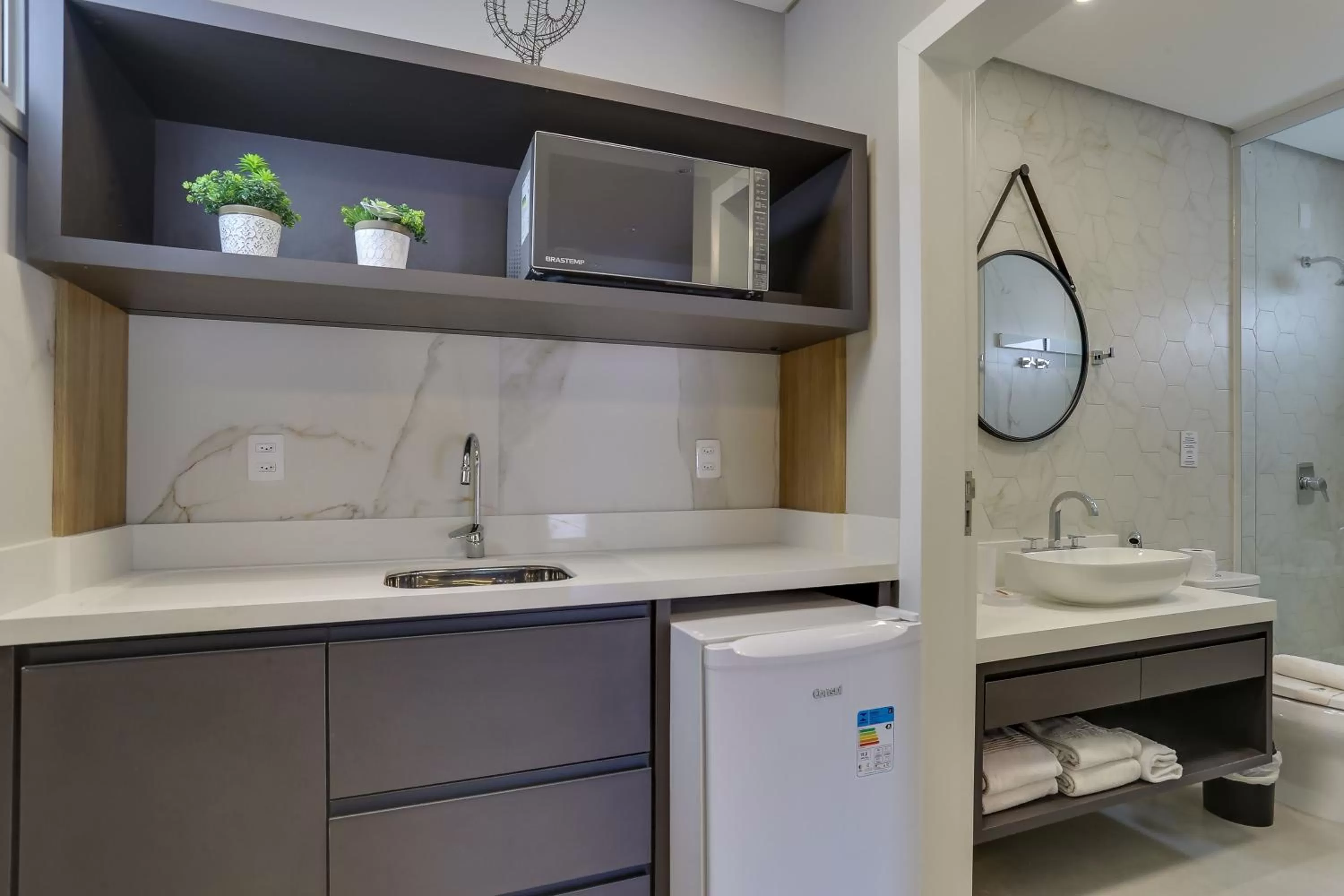 Kitchen or kitchenette in Hotel Sete Ilhas