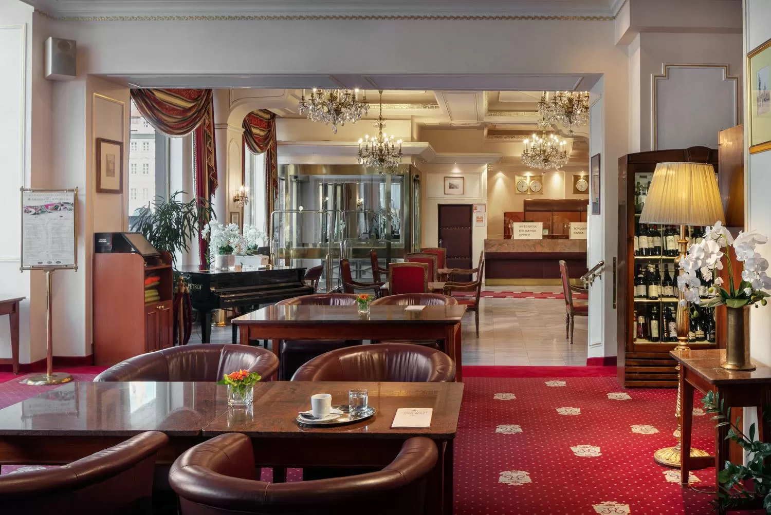 Restaurant/places to eat in Ambassador Zlata Husa