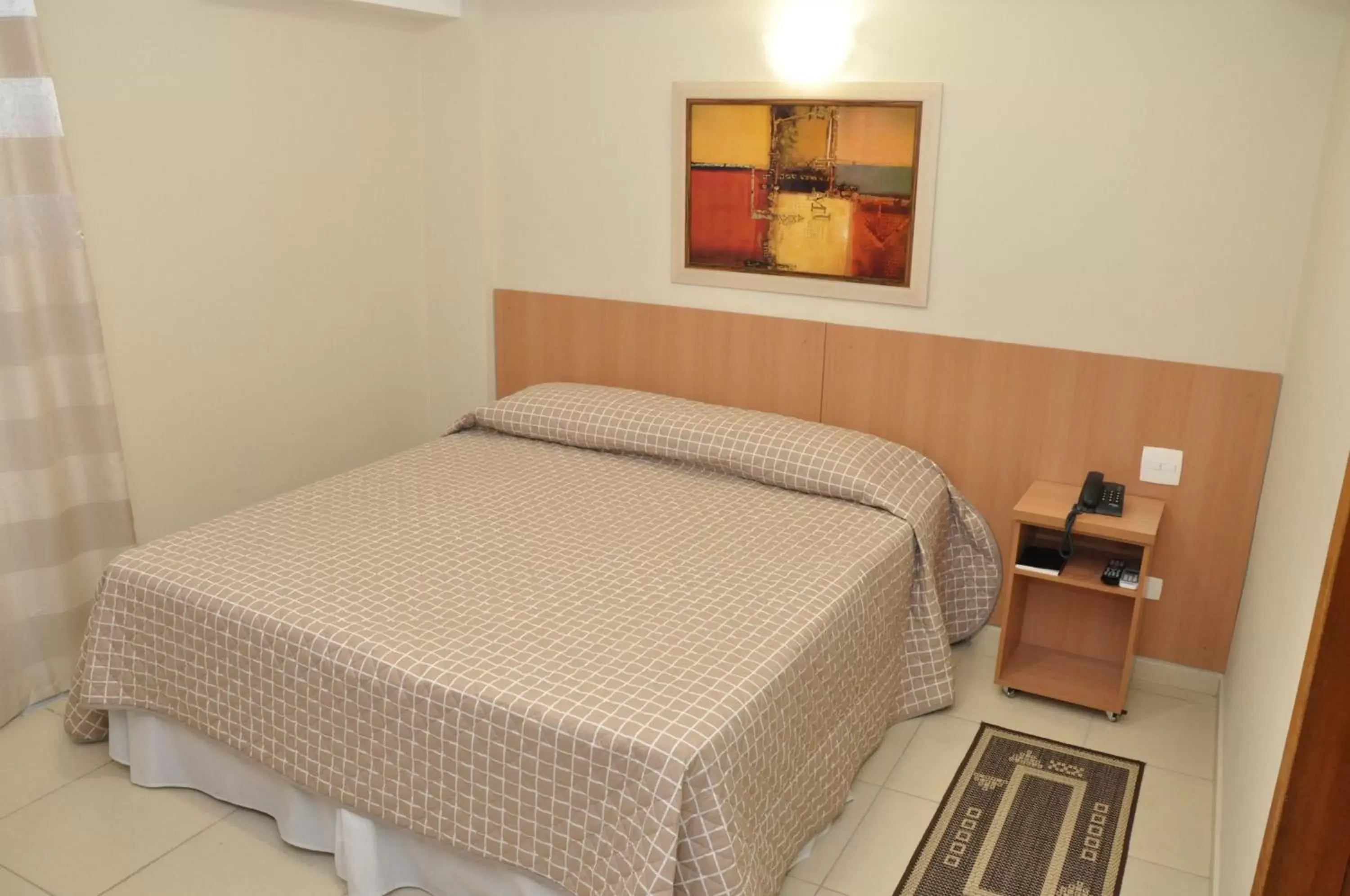 Standard Double or Twin Room in Lotus Hotel - à 6 km do Santuário de Aparecida-SP Standard Double or Twin Room in Lotus Hotel - à 6 km do Santuário de Aparecida-SP