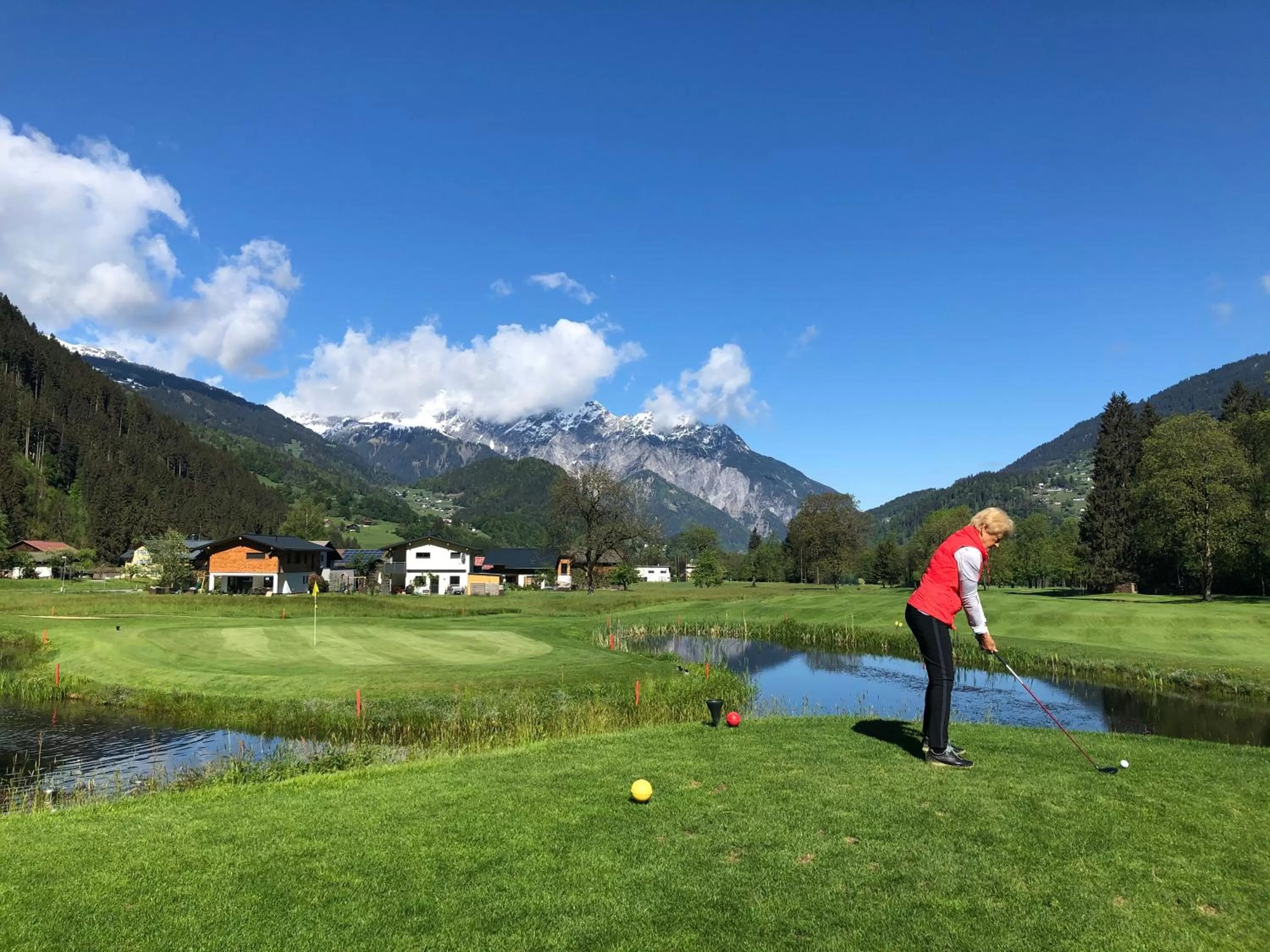 Golfcourse in Hotel Vitalquelle Montafon