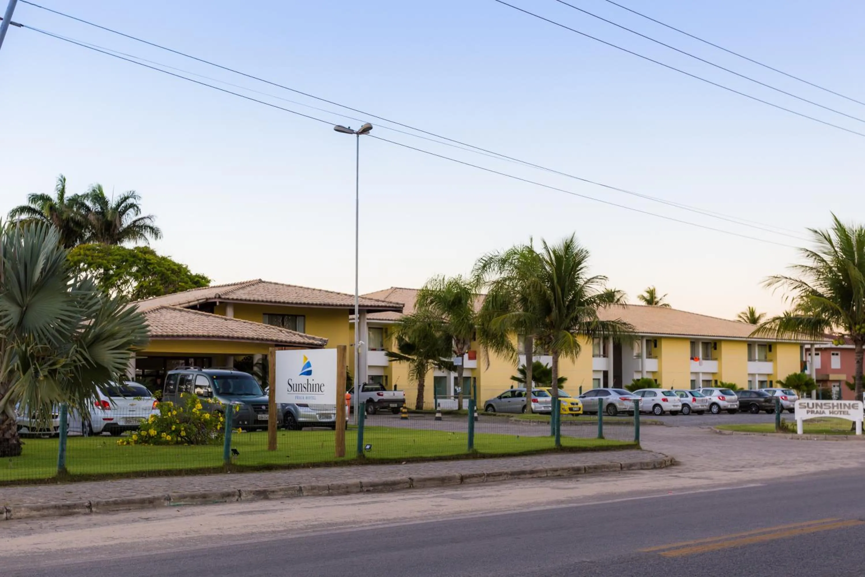Facade/entrance in Sunshine Praia Hotel