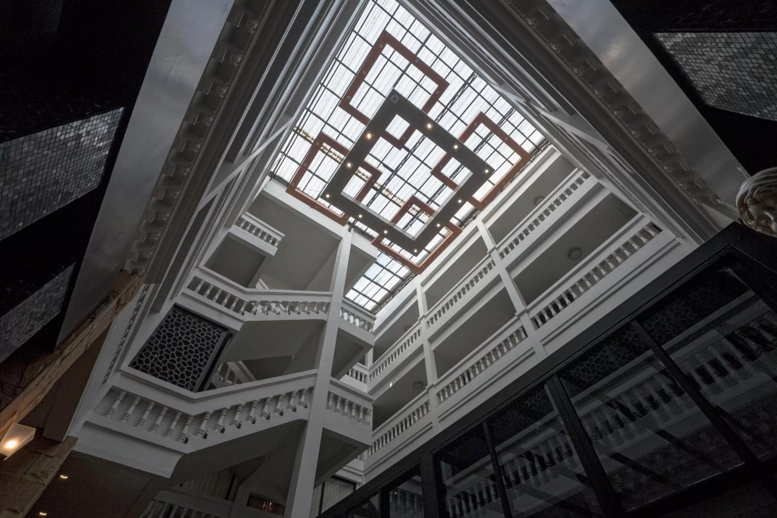 Kiss Gardenhome Chic Hotel