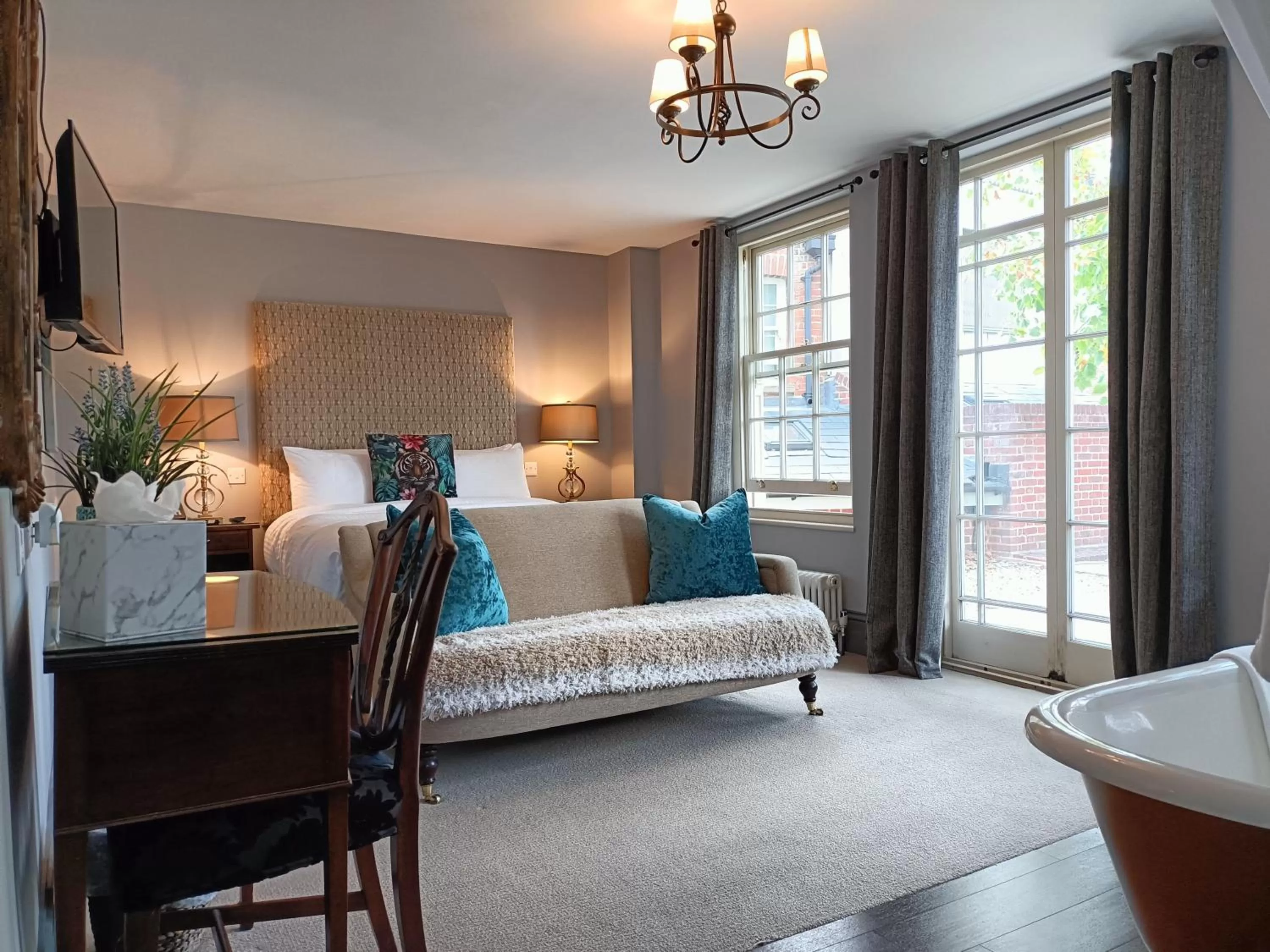 View (from property/room), Seating Area in The Linden Stansted