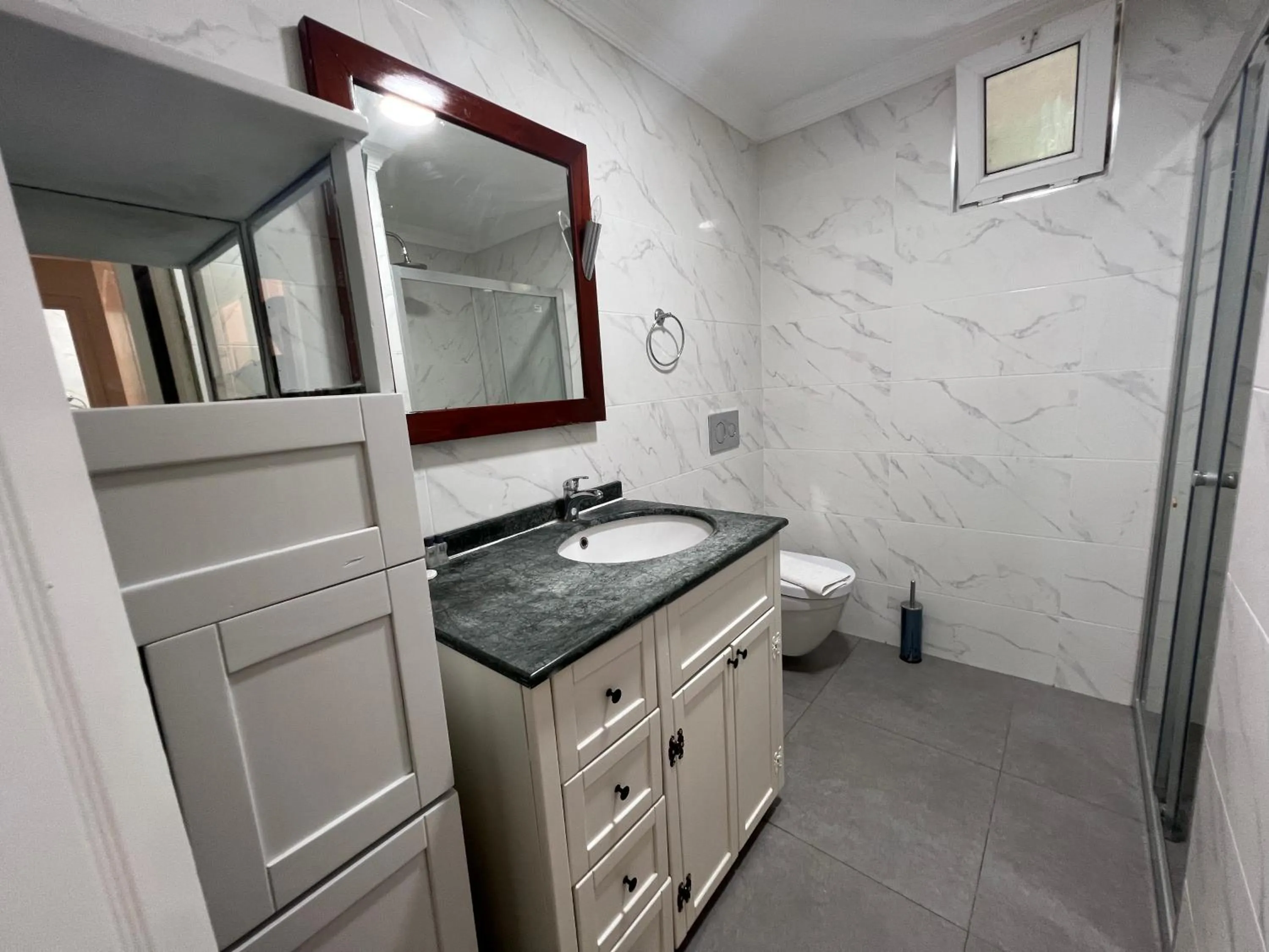 Bathroom in Moonshine Hotel & Suites