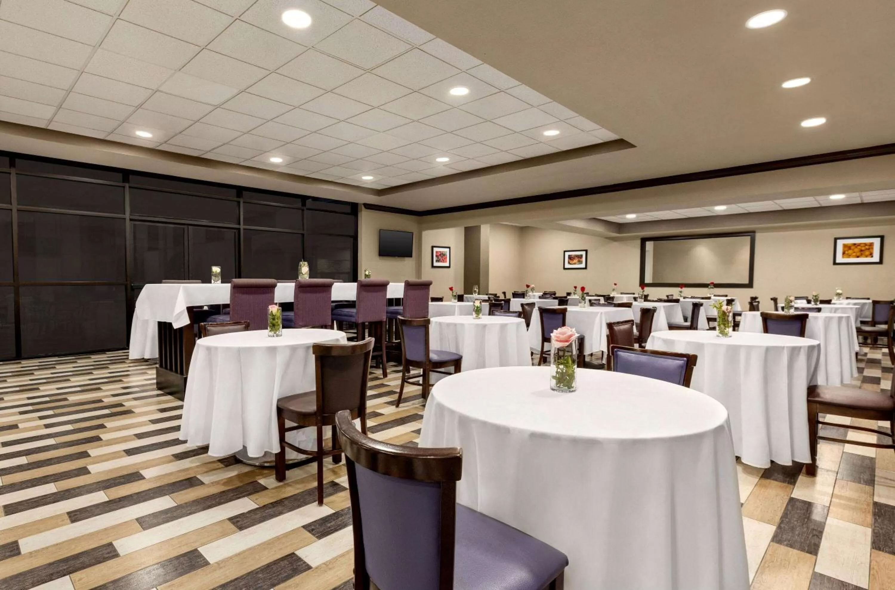 Lounge or bar, Banquet Facilities in IBAN Hotel, Trademark Collection by Wyndham