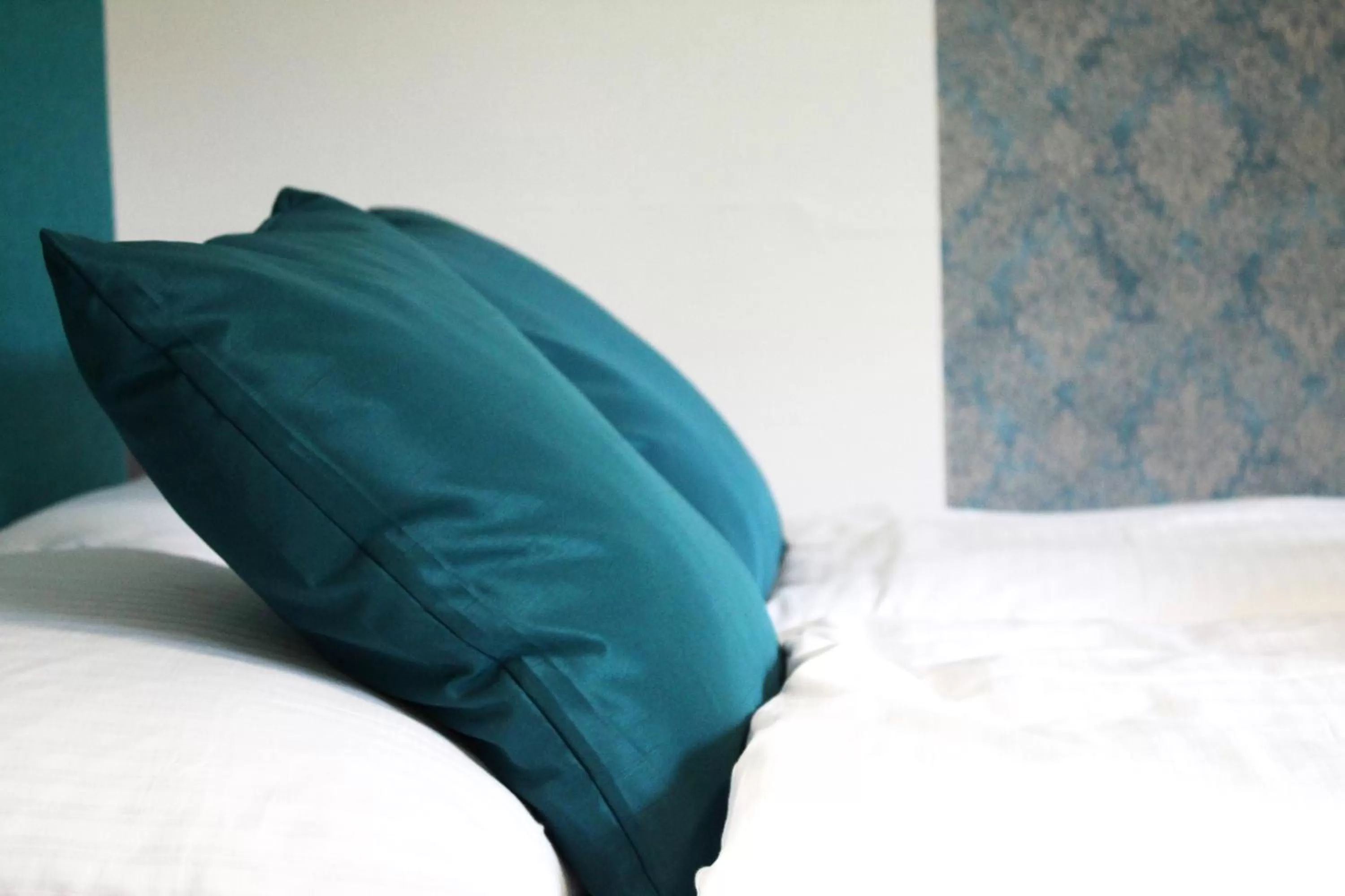 Bed in besttime Hotel Bendorf Koblenz