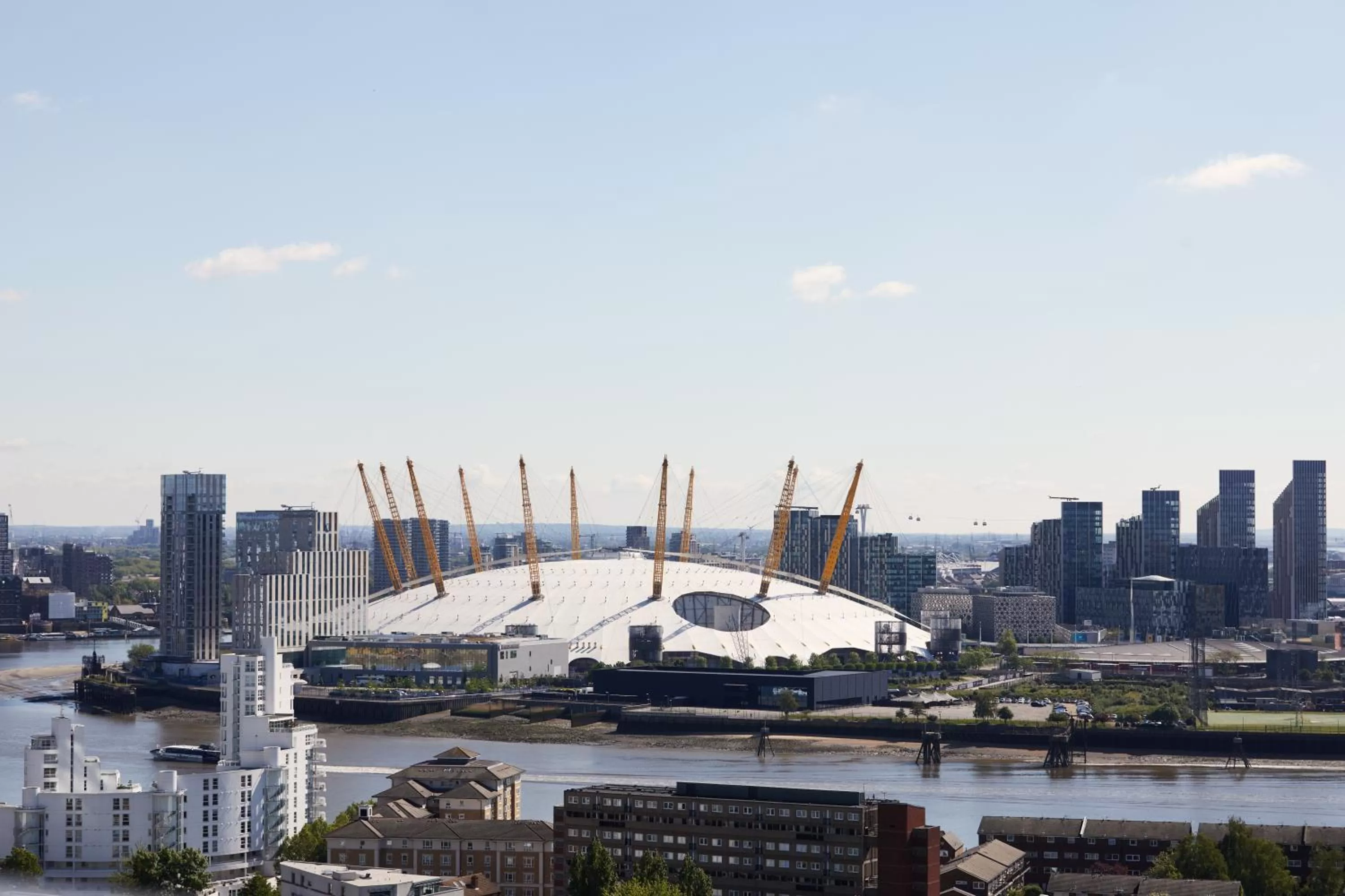 Landmark view in ARK Canary Wharf