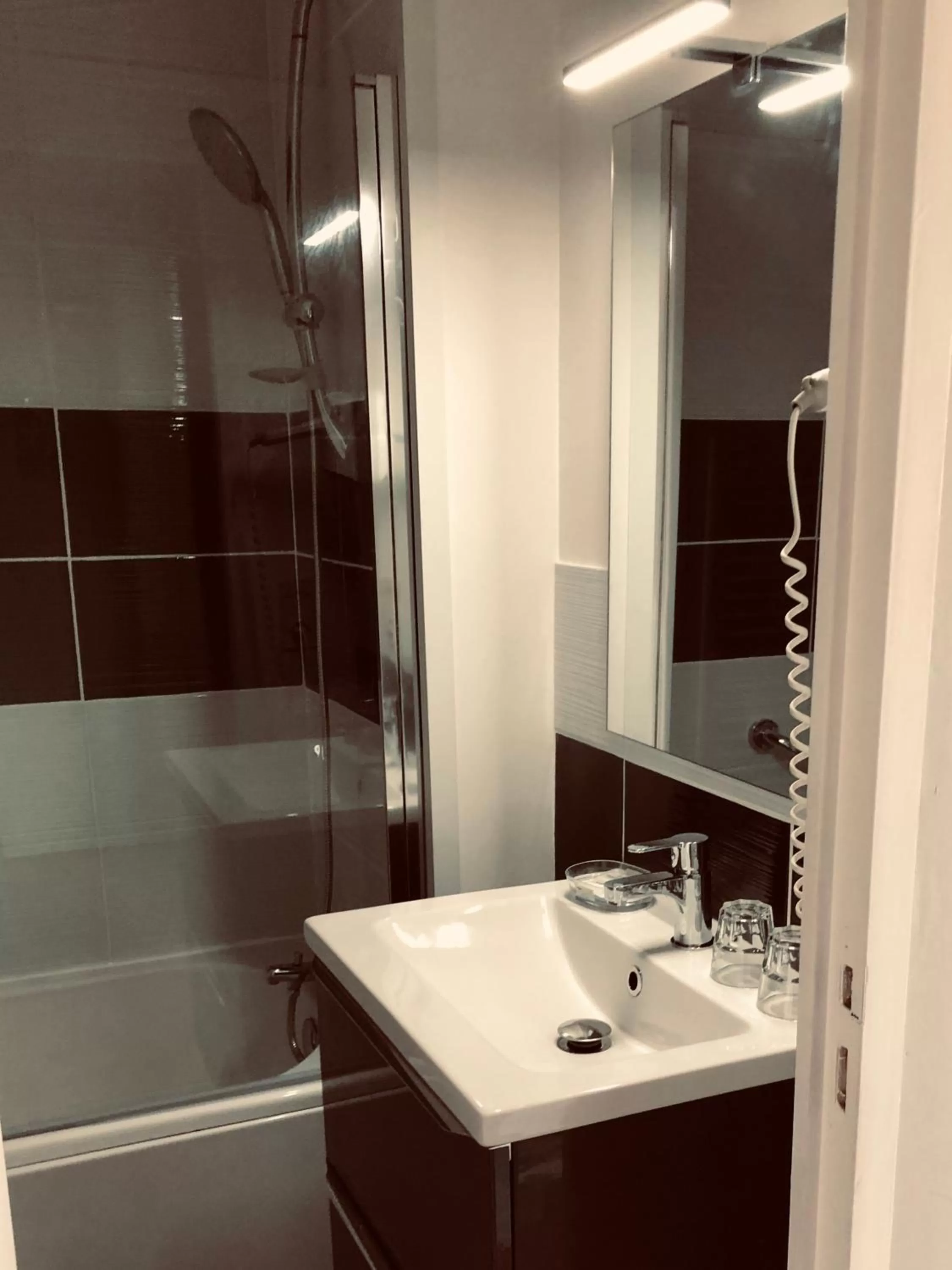 Shower in Le Cheval Blanc