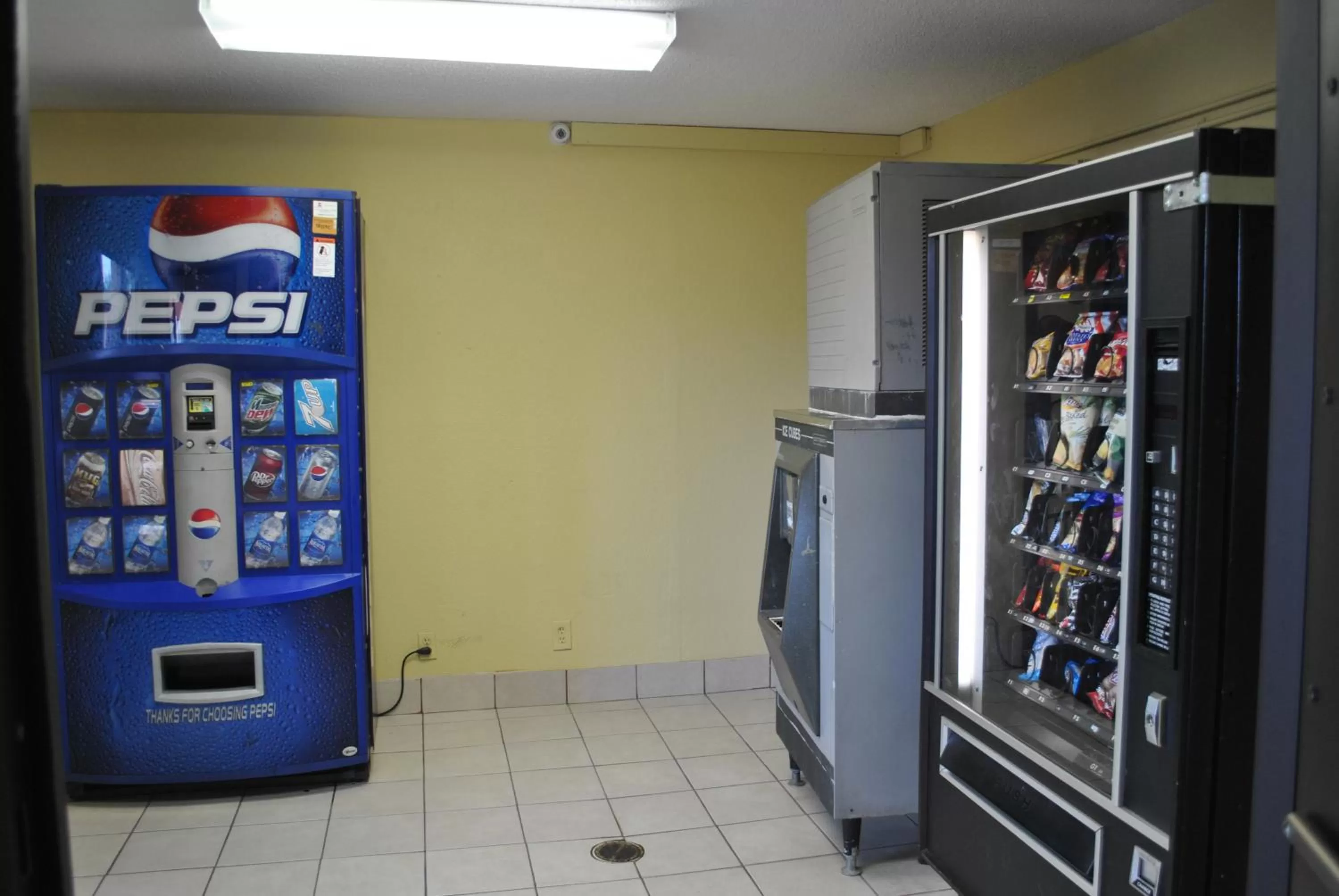 Area and facilities in Super 8 by Wyndham Tulsa - Route 66