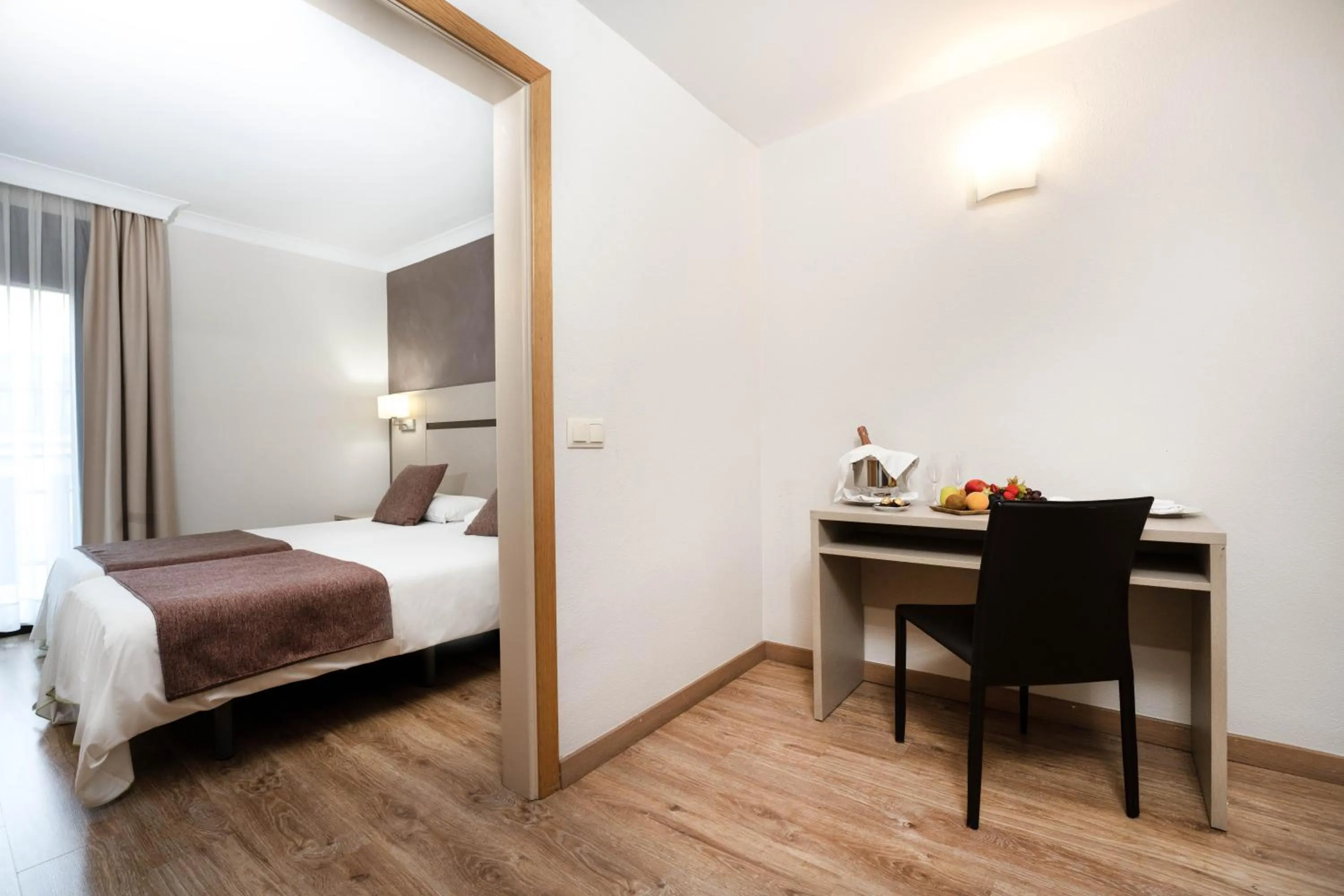 Bed in Hotel & Aparthotel Cosmos