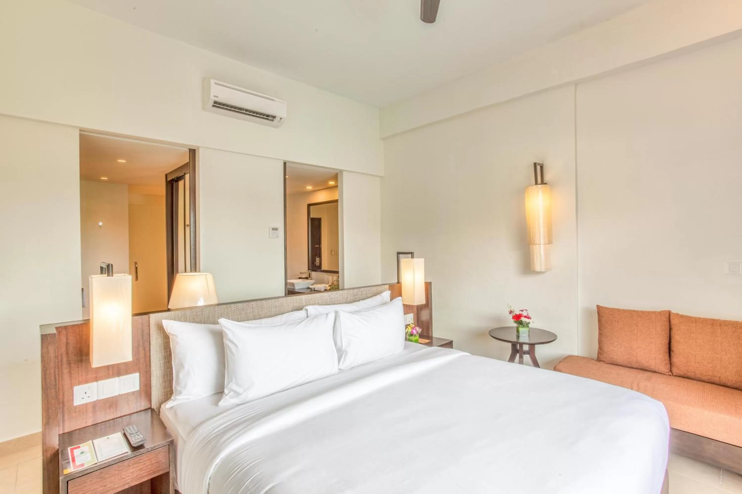 Bed in Camar Resort Langkawi