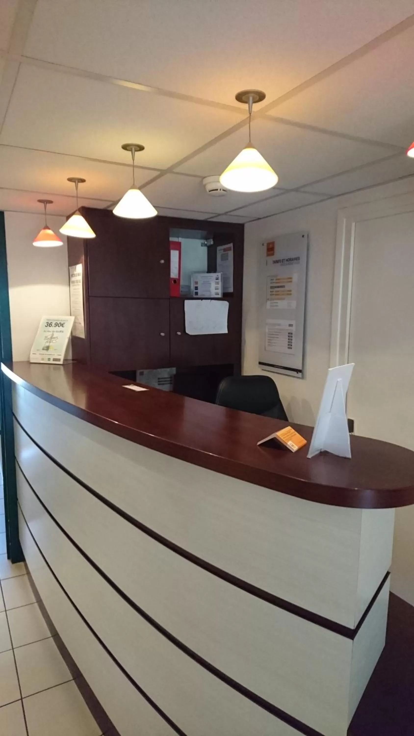 Lobby or reception in Premiere Classe Besancon Ecole Valentin