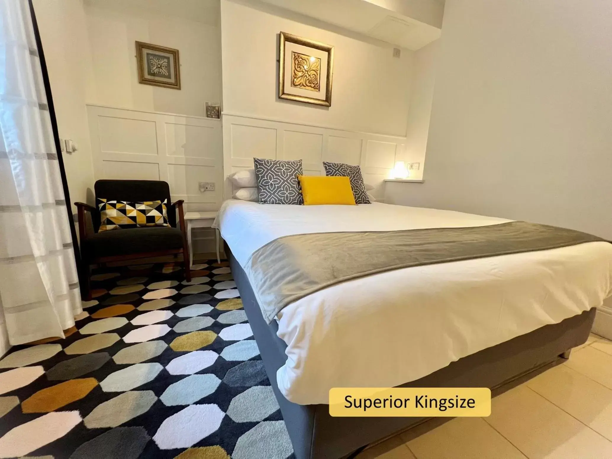 Bedroom, Bed in Ferndale Mews Bedroom, Bed in Ferndale Mews