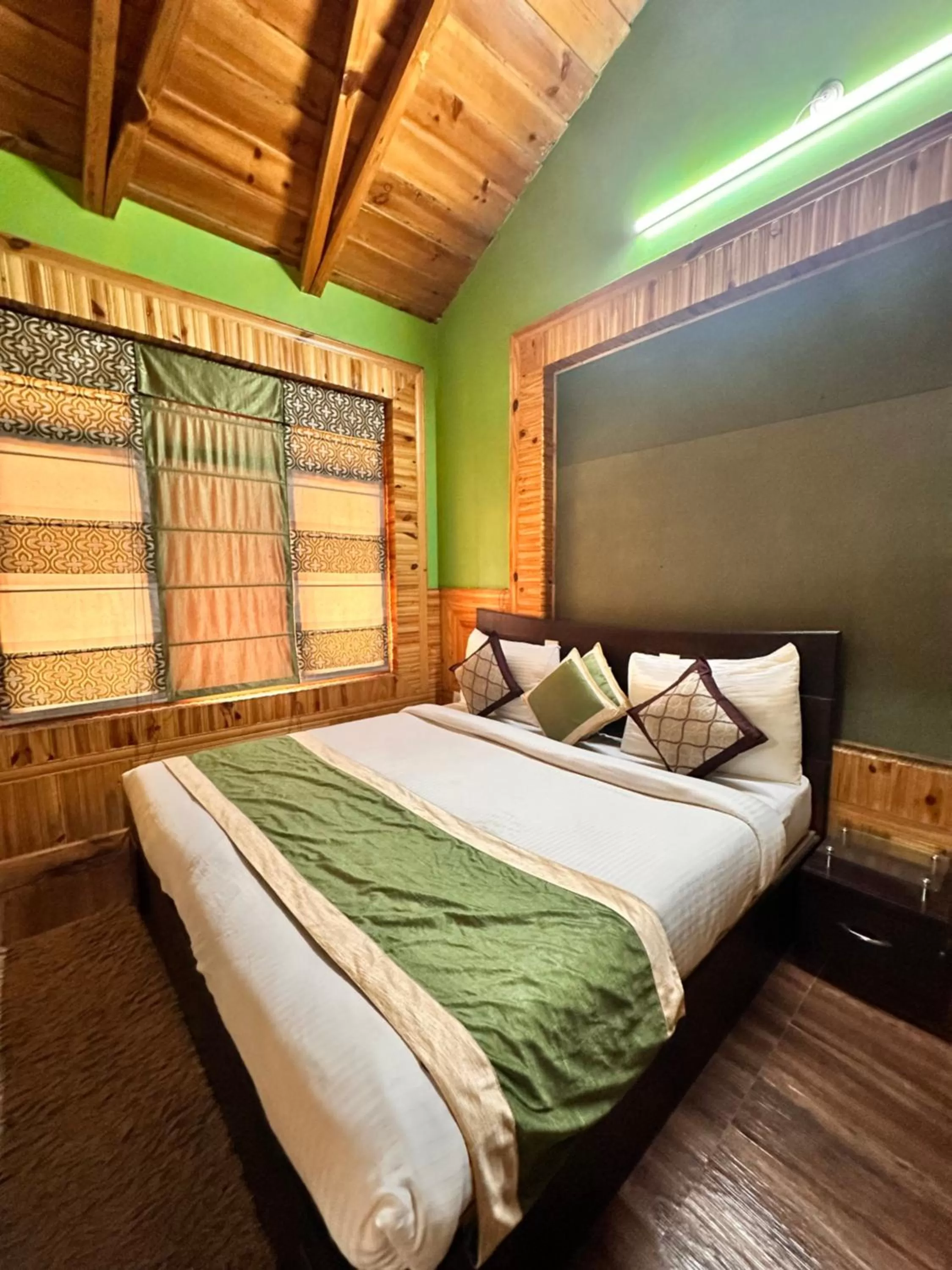 Bed in The Walnut Creek