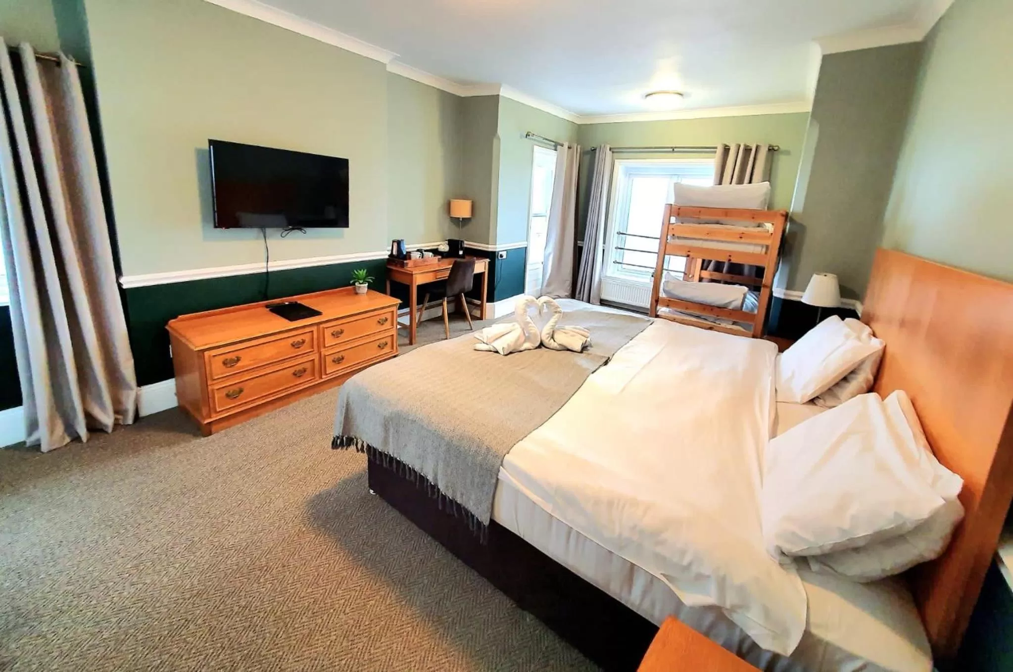 The Wellington Hotel