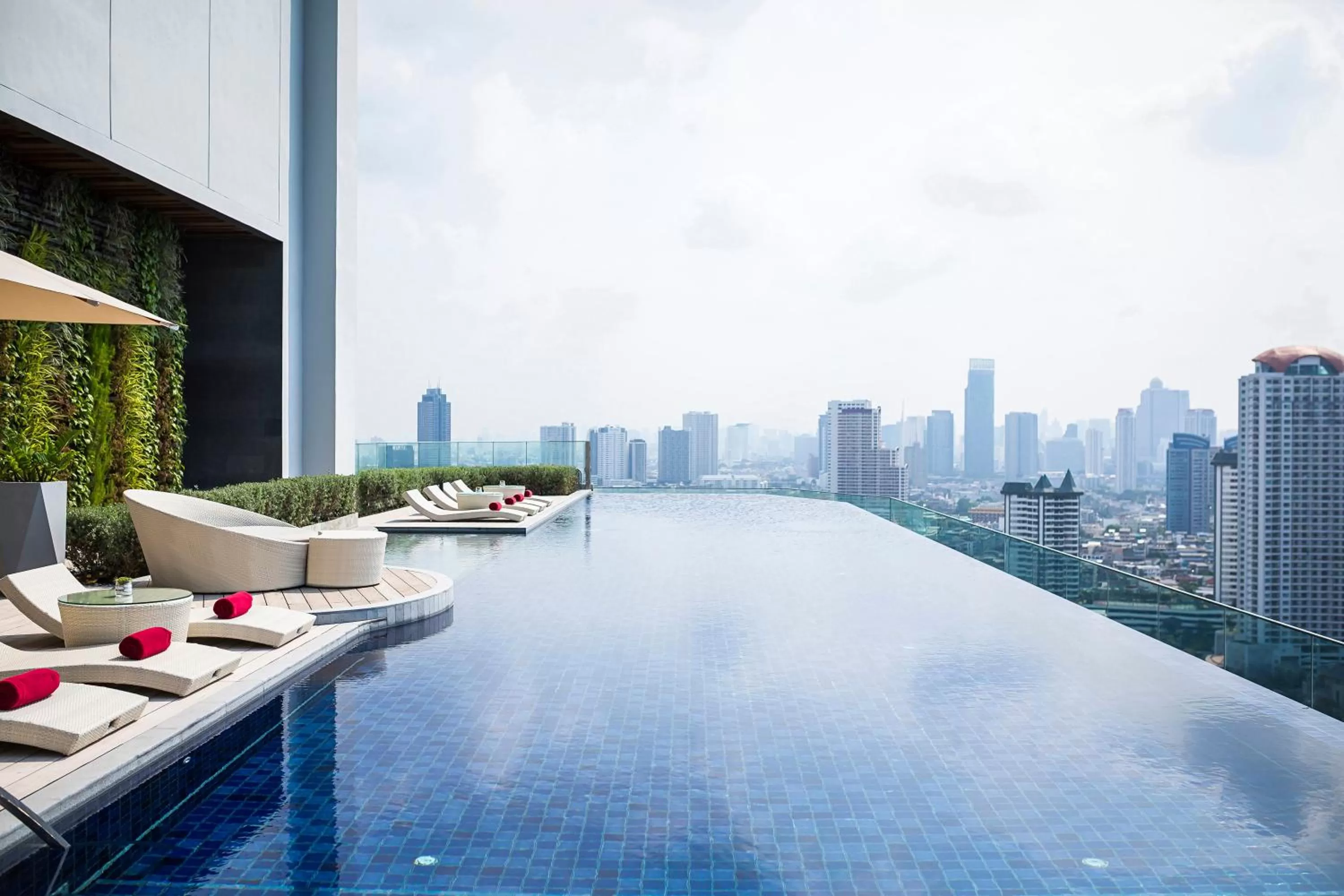 Swimming pool in Avani Plus Riverside Bangkok Hotel