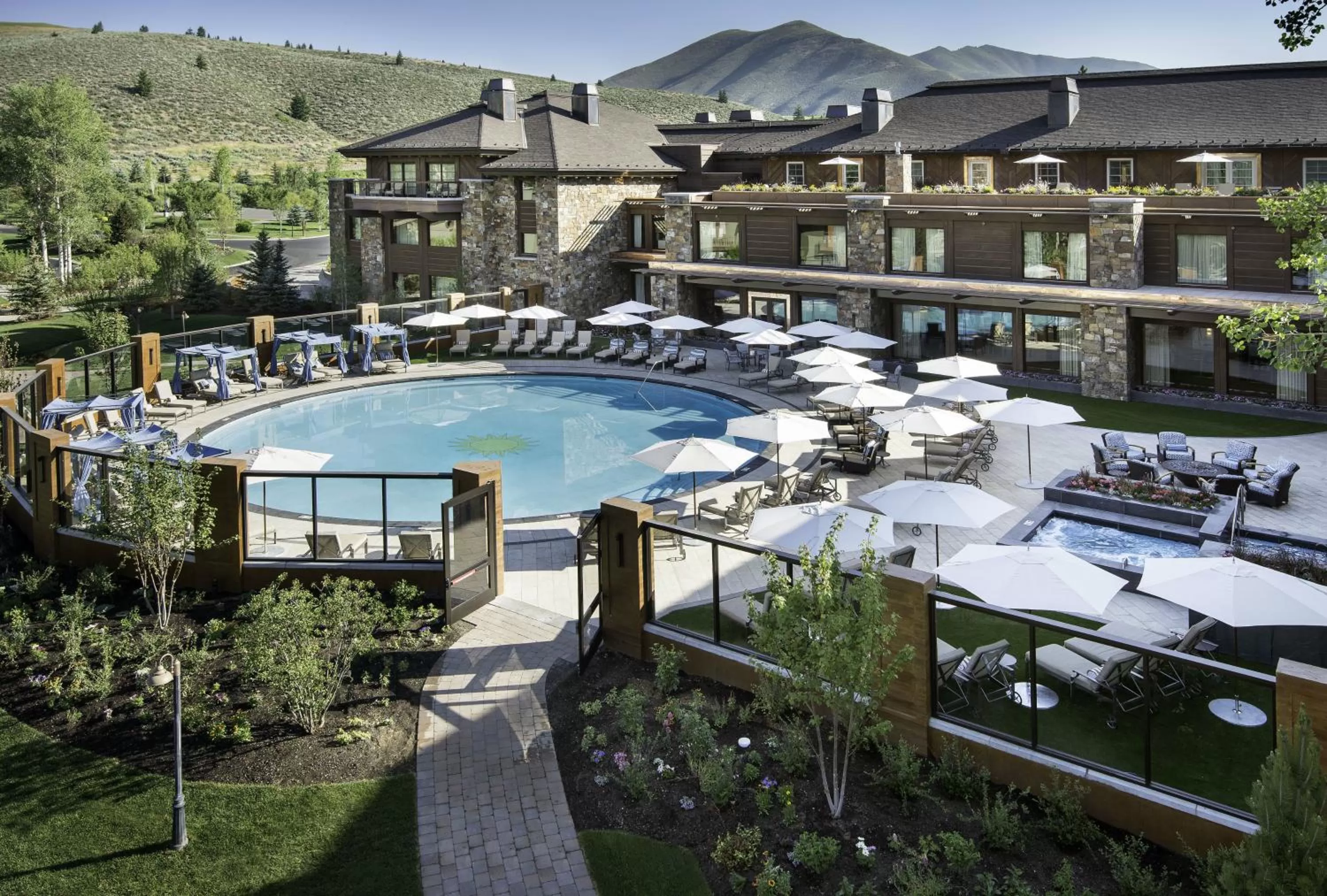 Swimming pool in Sun Valley Resort