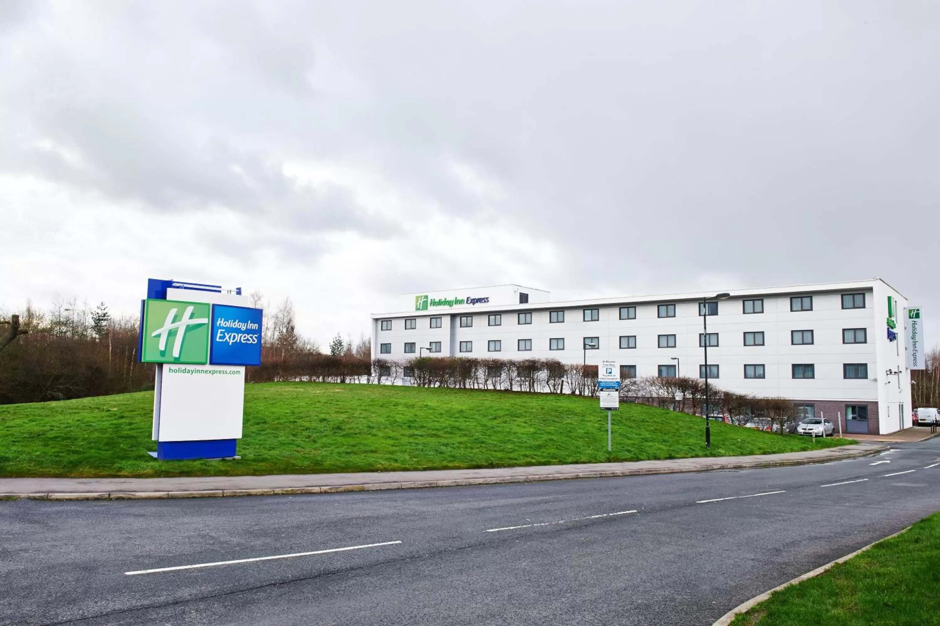 Property building in Holiday Inn Express Manchester Airport by IHG