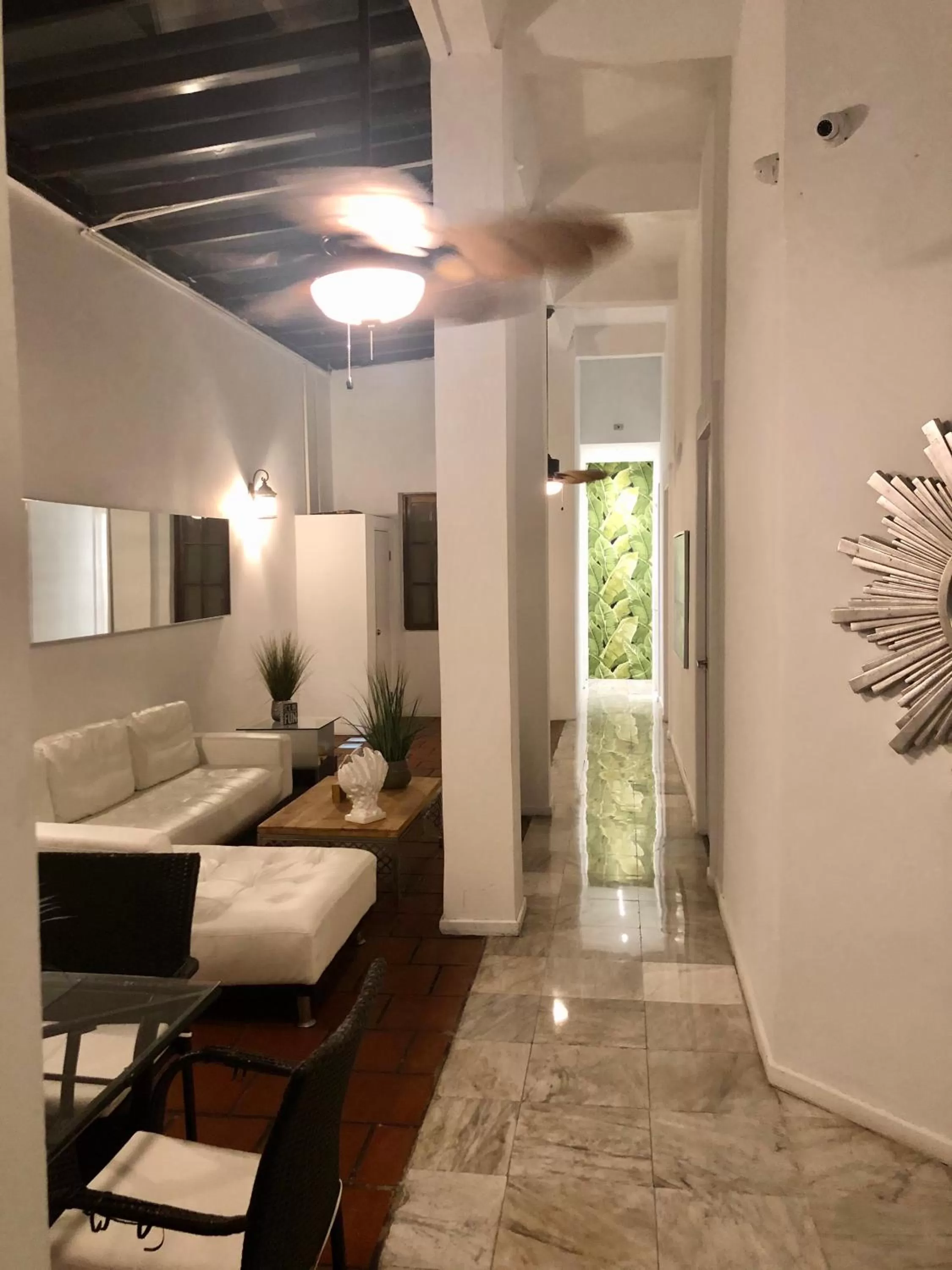 Communal lounge/ TV room in Navona Studios