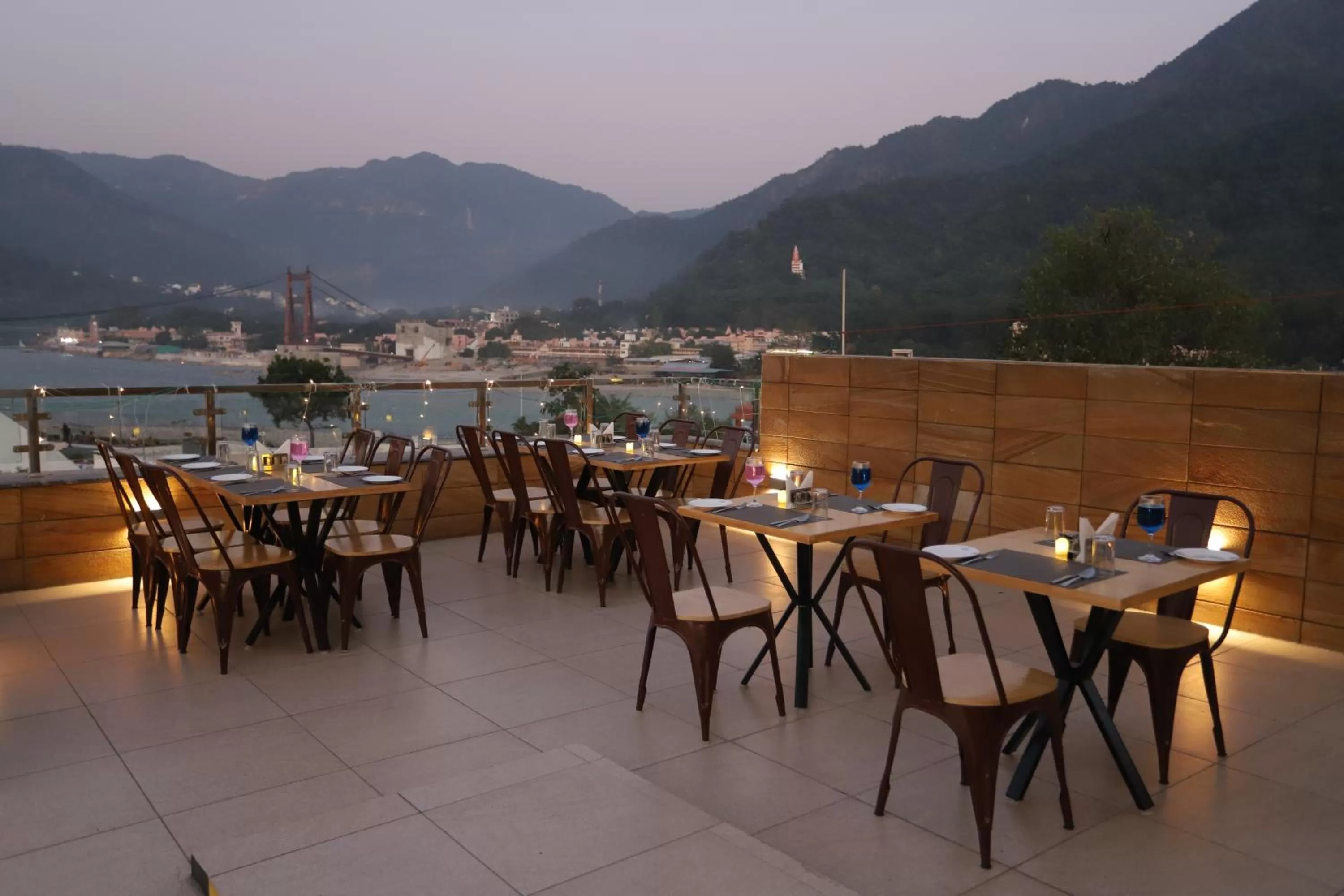 Restaurant/places to eat in Indira Nikunj Rubystone Exotic