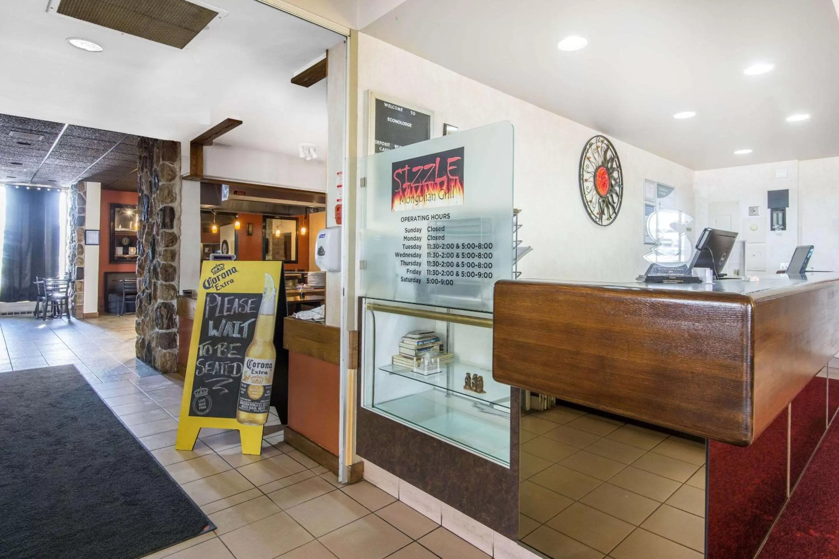 Lobby or reception in Econo Lodge
