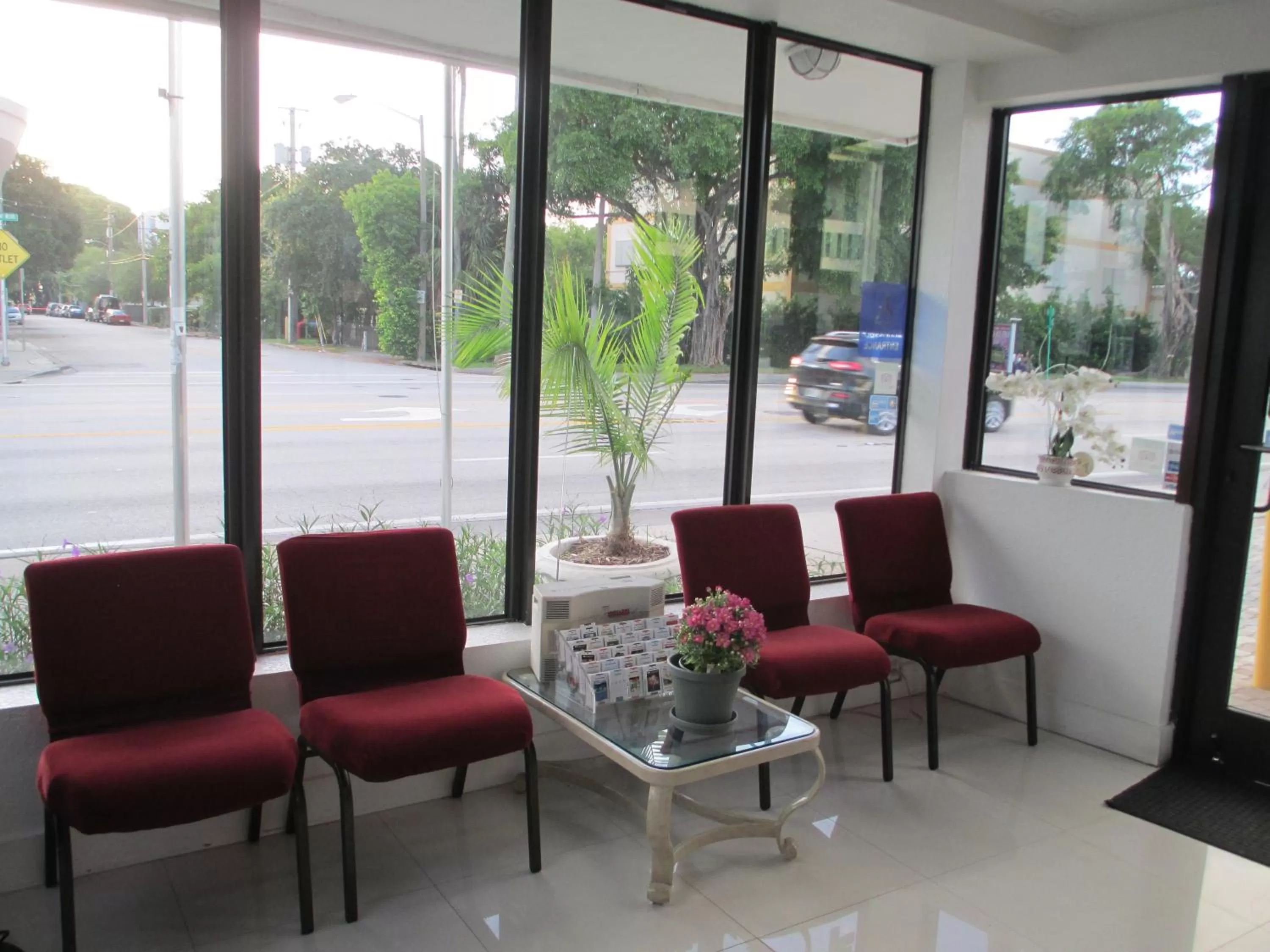 Decorative detail in Shalimar Motel