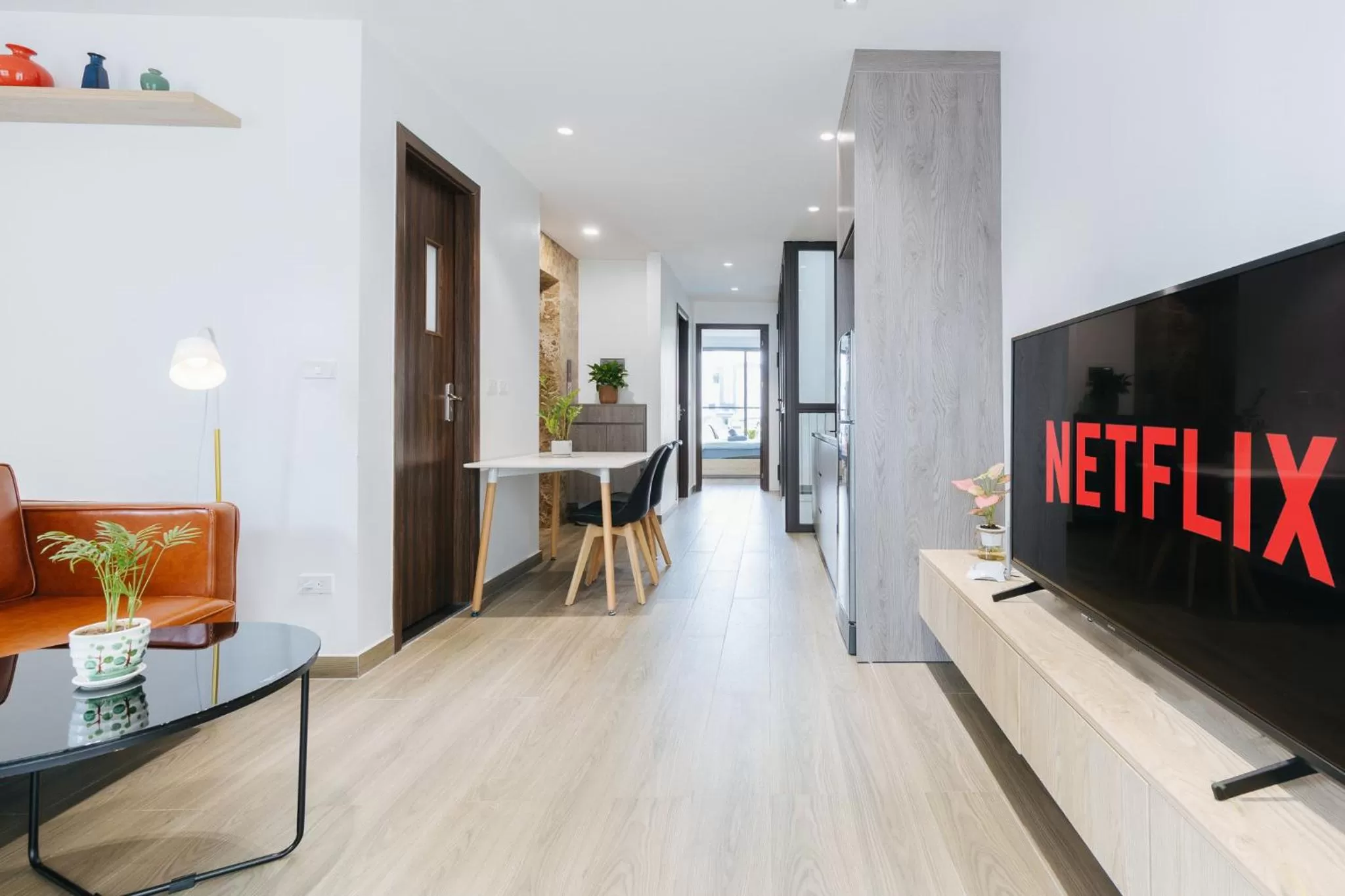 TV and multimedia in LUCK APART 8 - Hanoi Westlake Balcony Studio