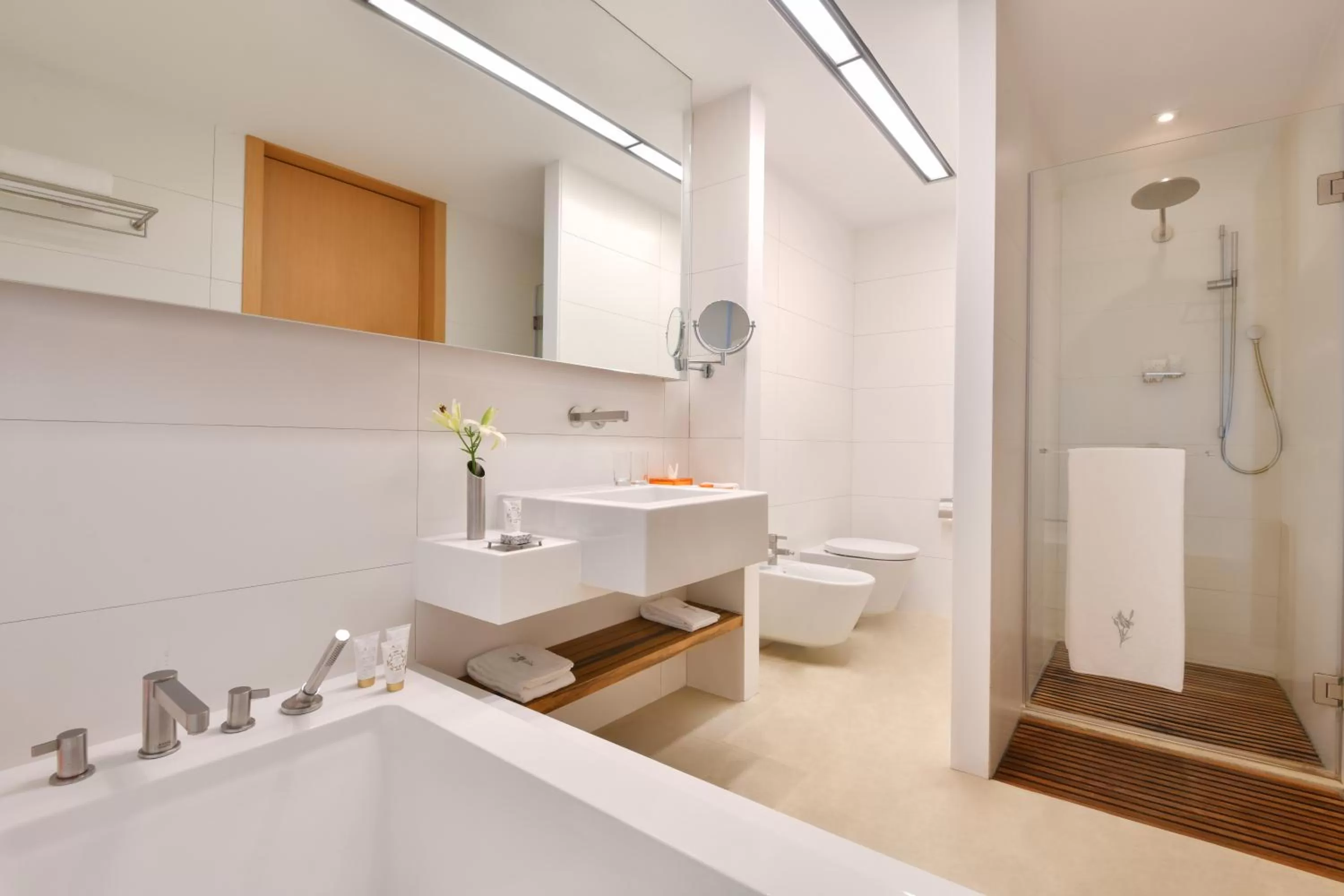 Shower in Kempinski Hotel Aqaba