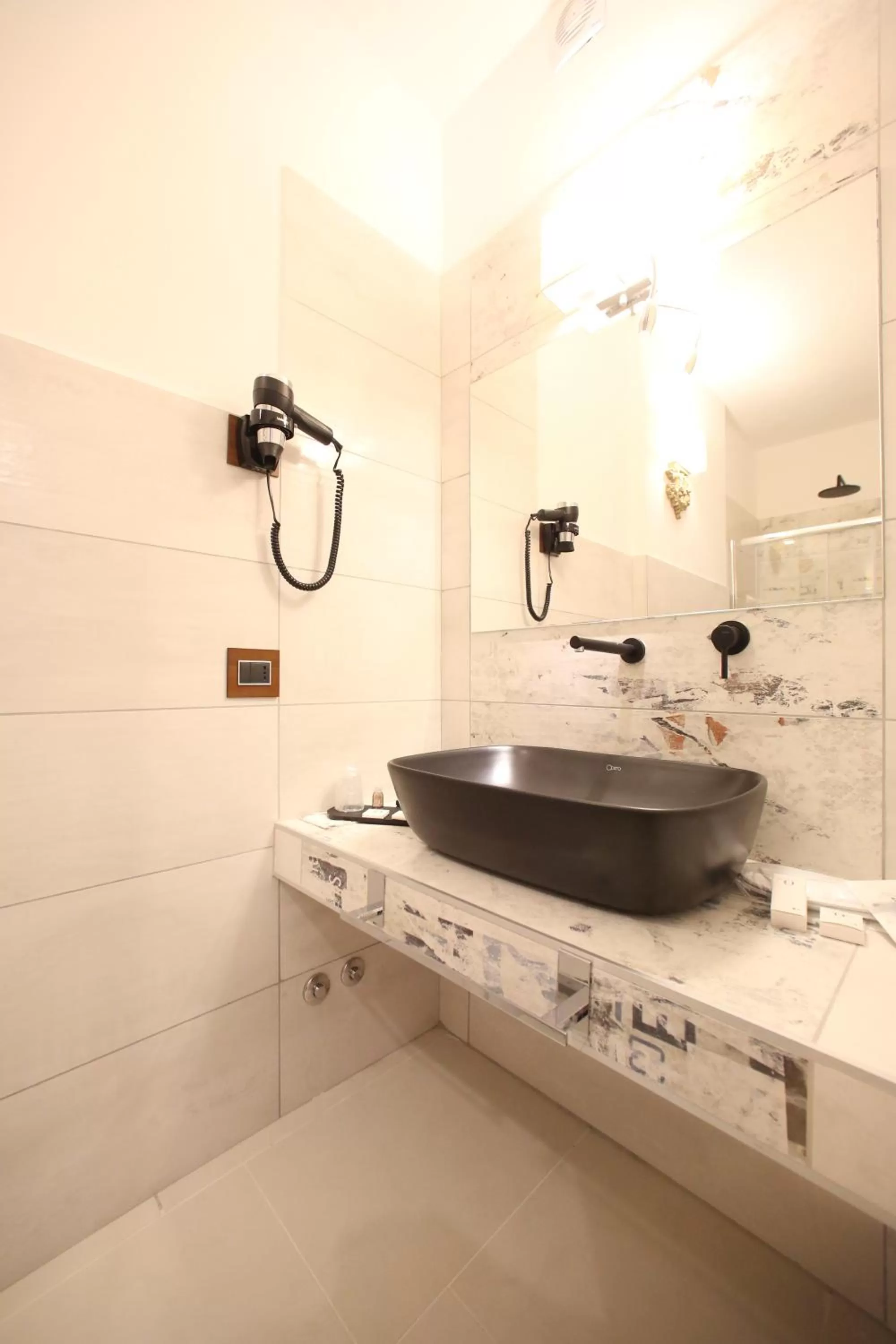 Bathroom in Relais Piazza Del Plebiscito B&B