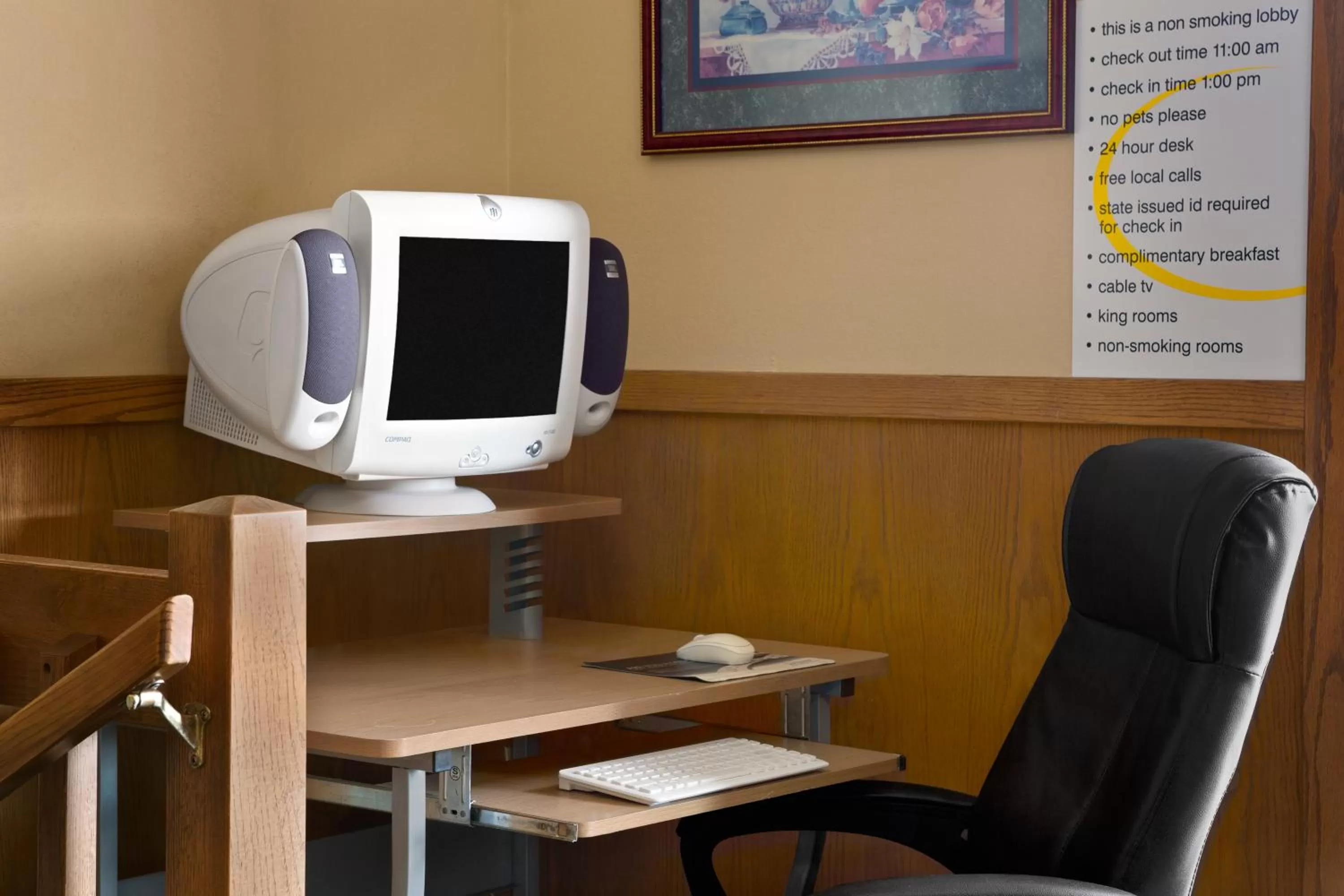 Business facilities in Super 8 by Wyndham Russellville