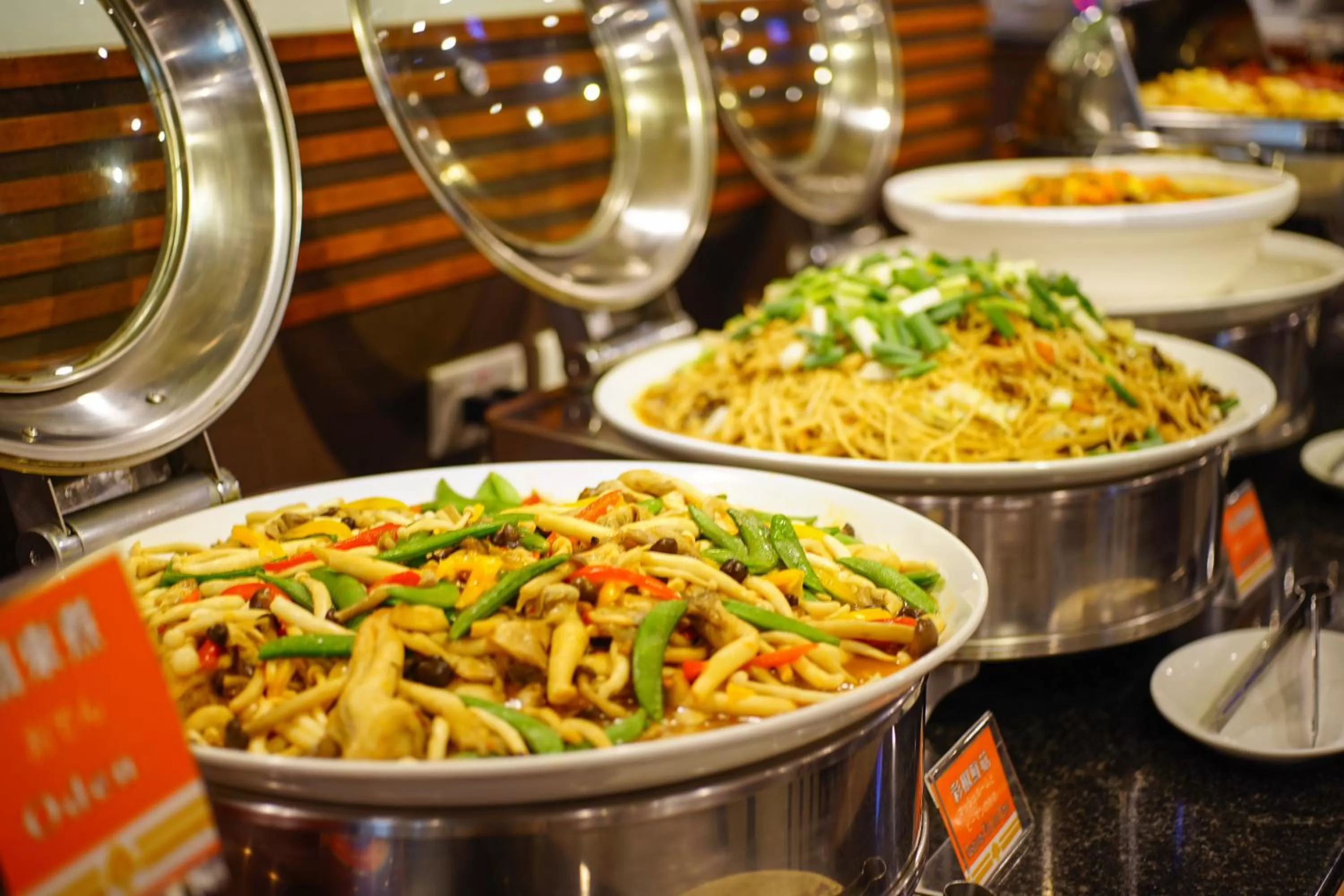 Food in Cambridge Tainan Hotel