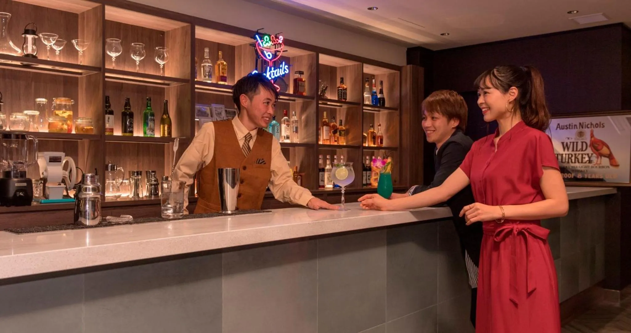 Lounge or bar in HOTEL SANSUI NAHA Ryukyu Onsen Naminoue-No-Yu