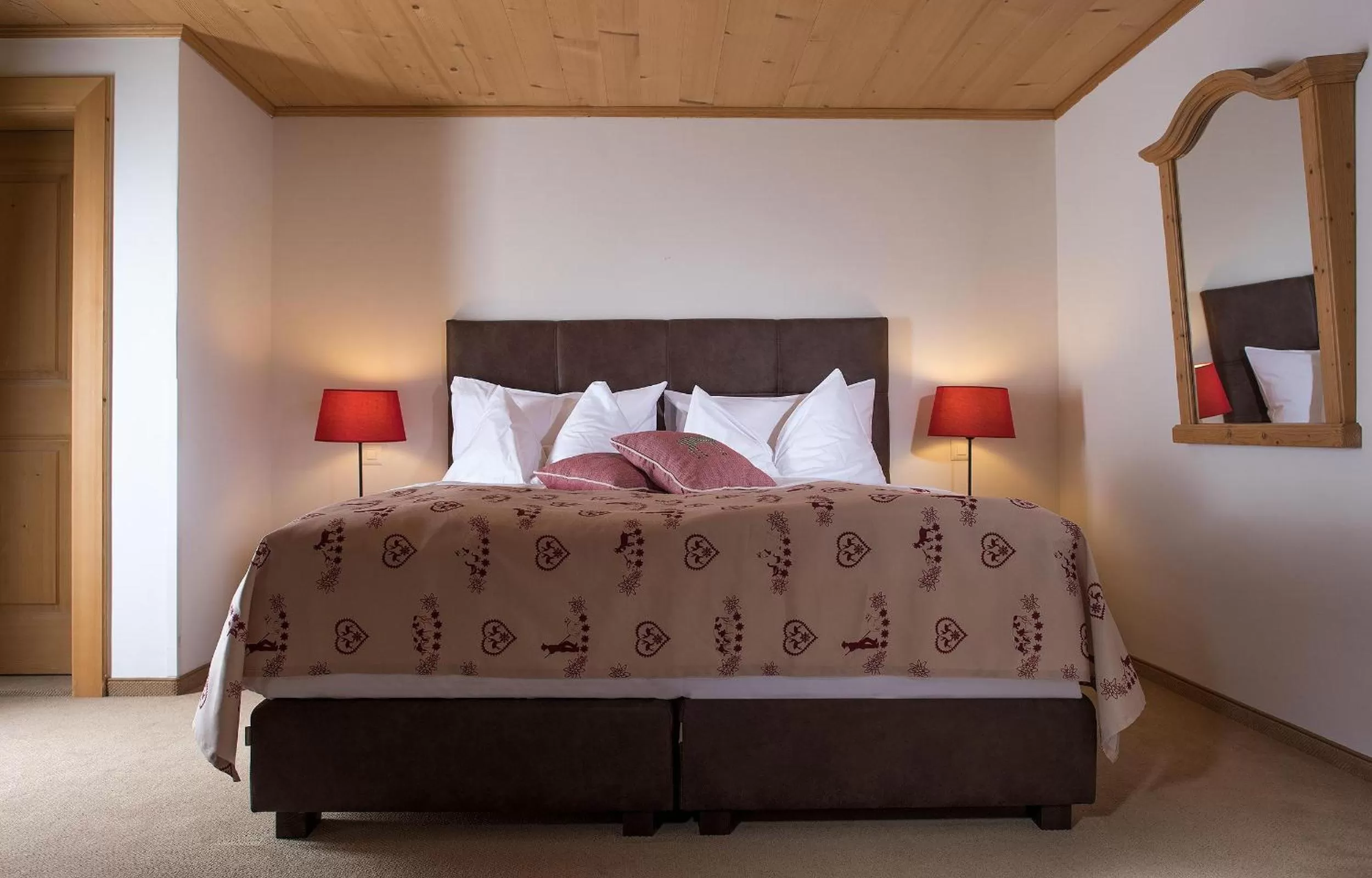 Bedroom, Bed in Hotel Kernen