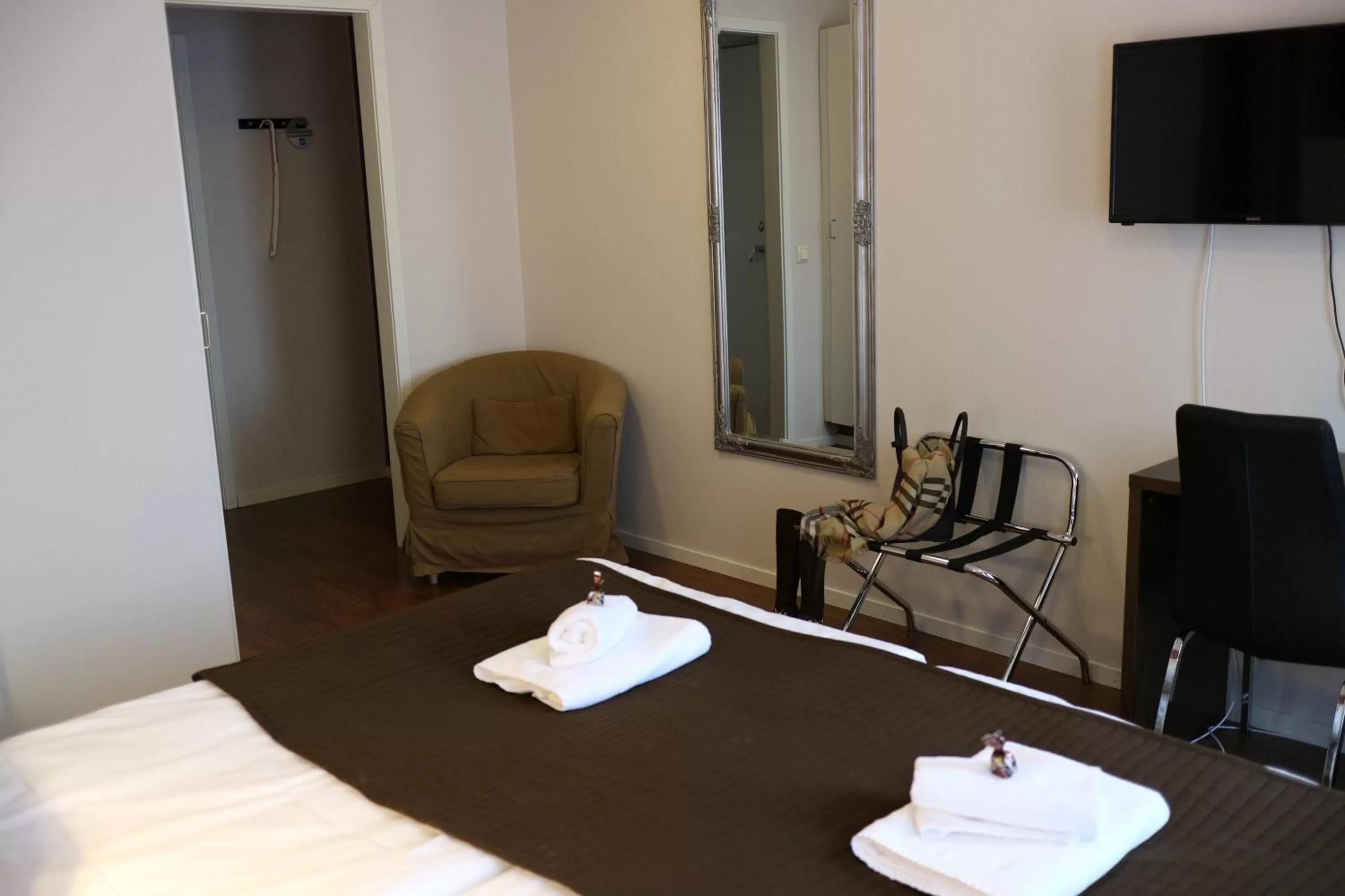 Bed in Hotell Marieberg